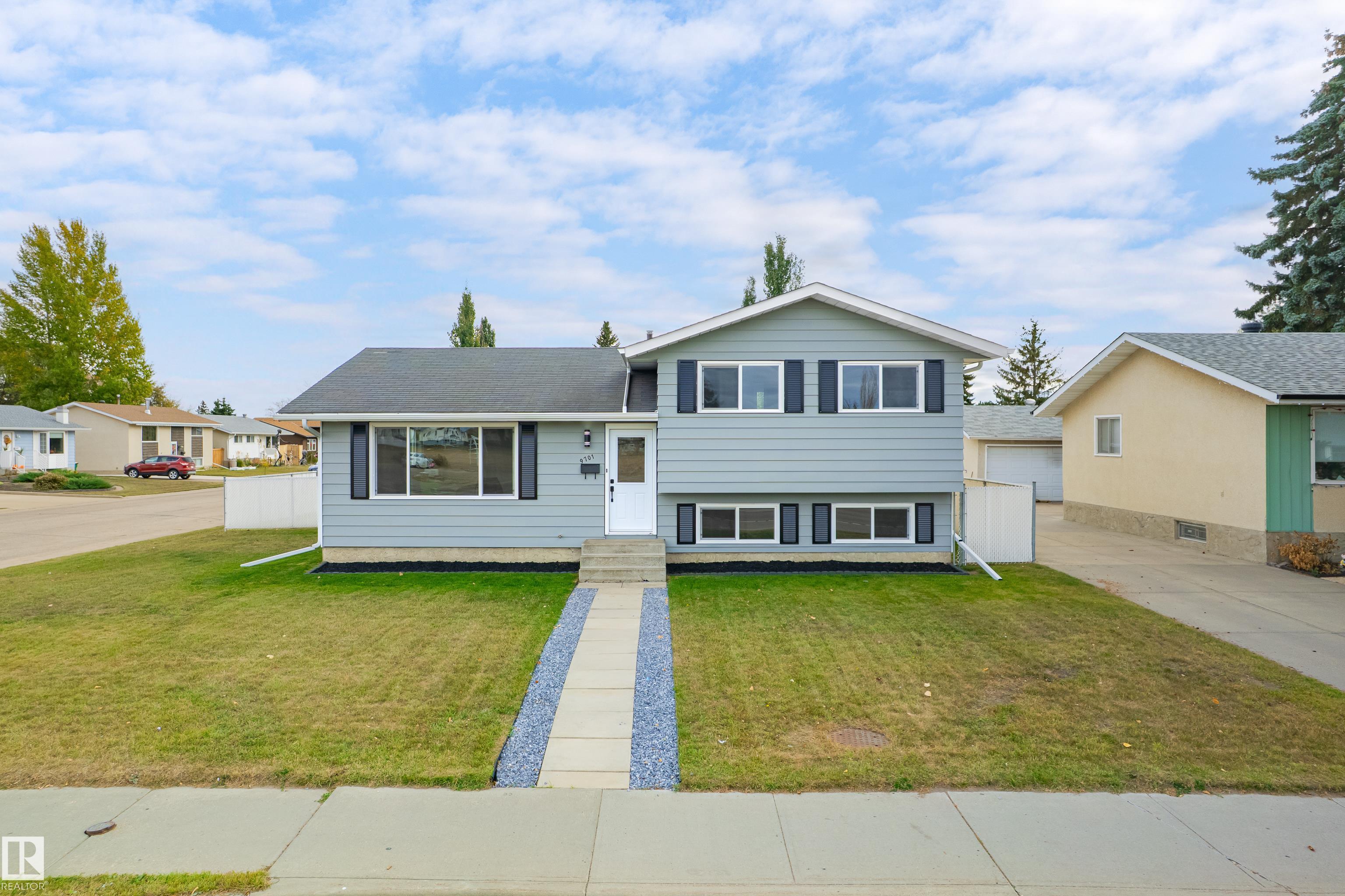 Photo 17 at 9701 100, Morinville