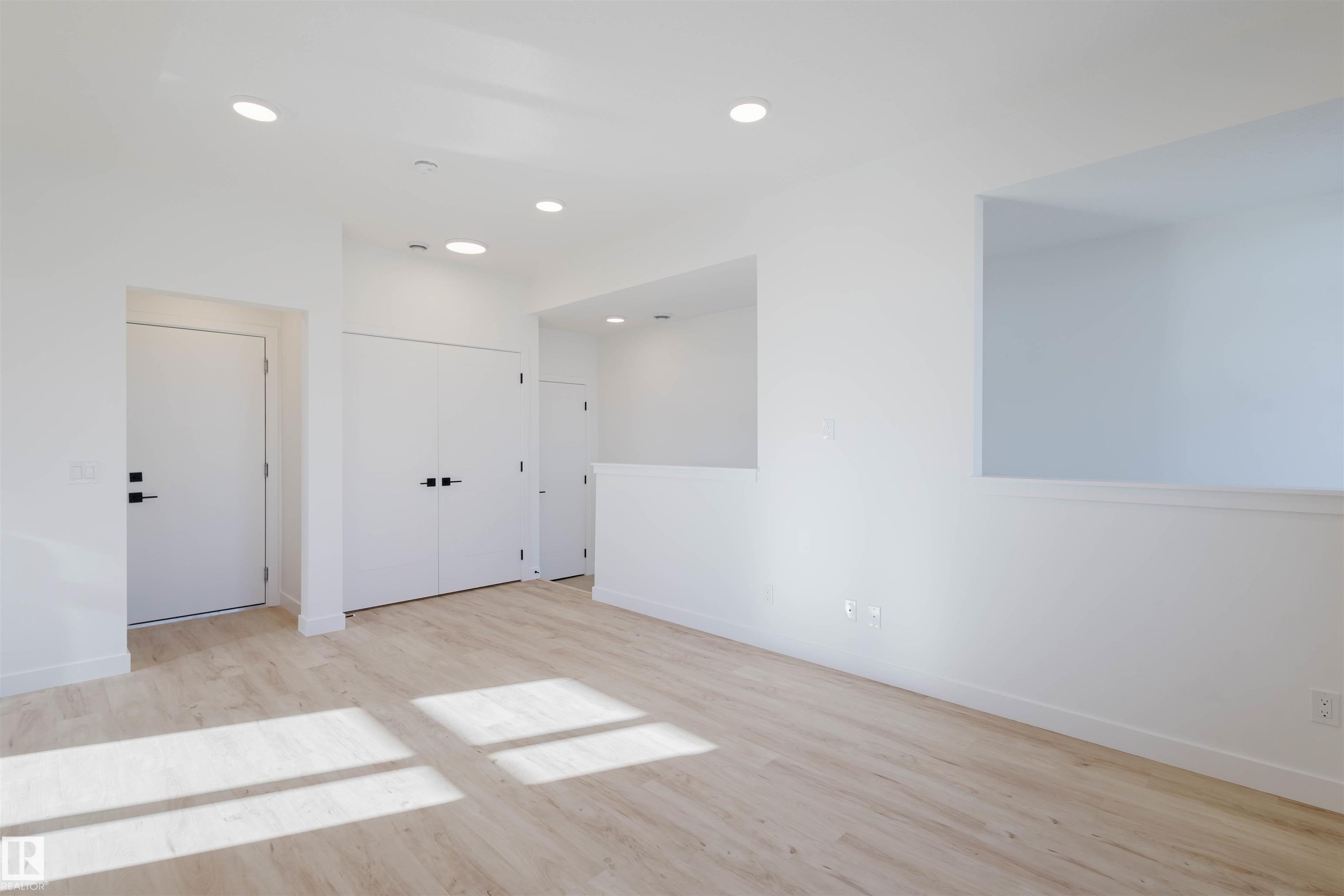 Picture for #23 16231 19 AV SW