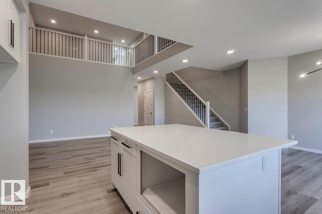 Photo 16 at 10 Chartres Close, Chérot, St. Albert