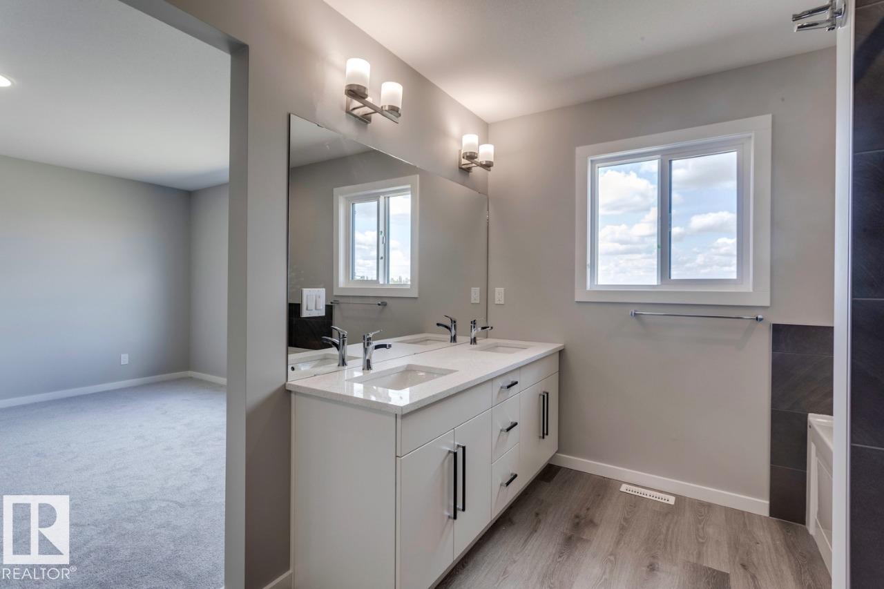 Photo 30 at 10 Chartres Close, Chérot, St. Albert