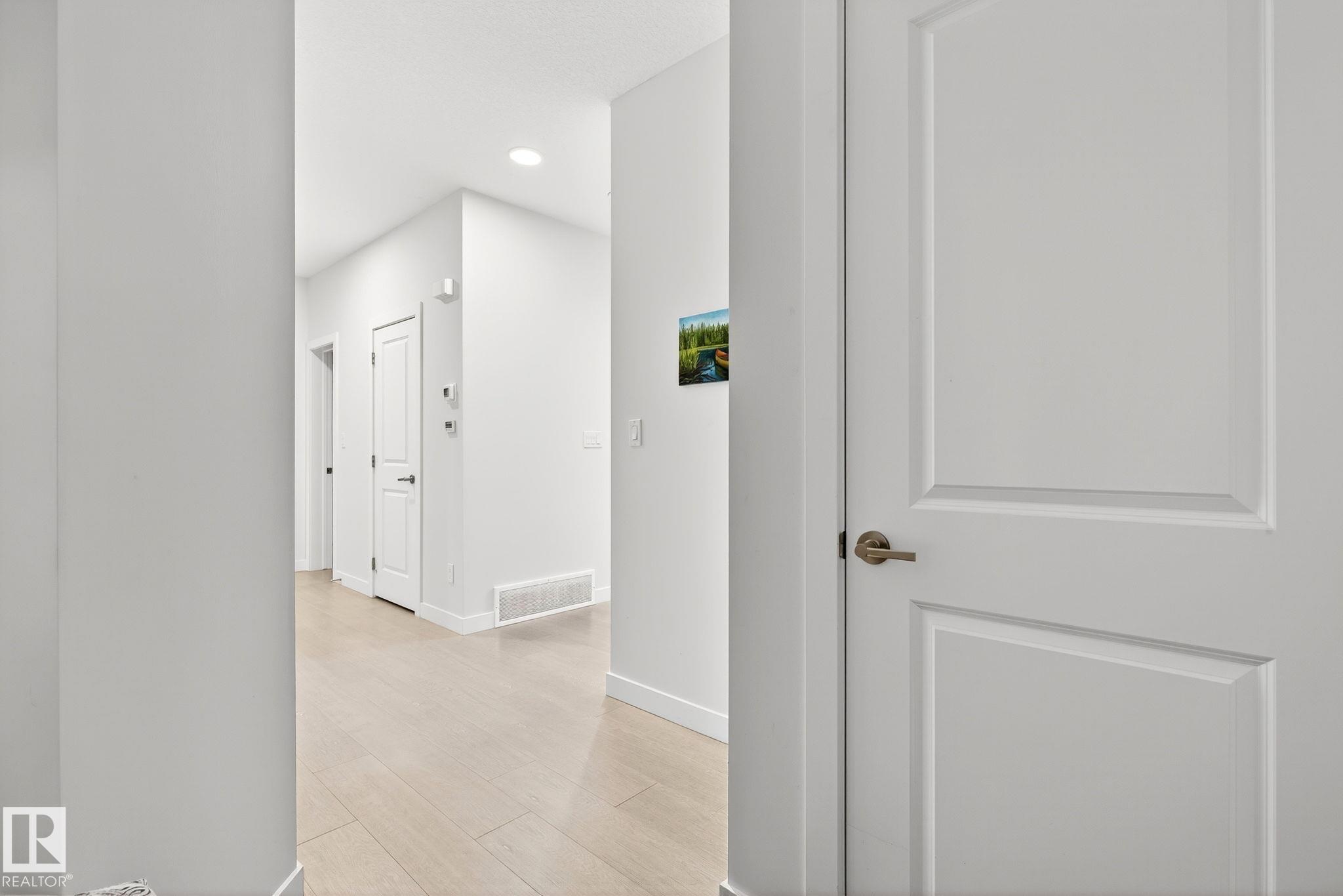 Picture for 1624 ERKER WY NW