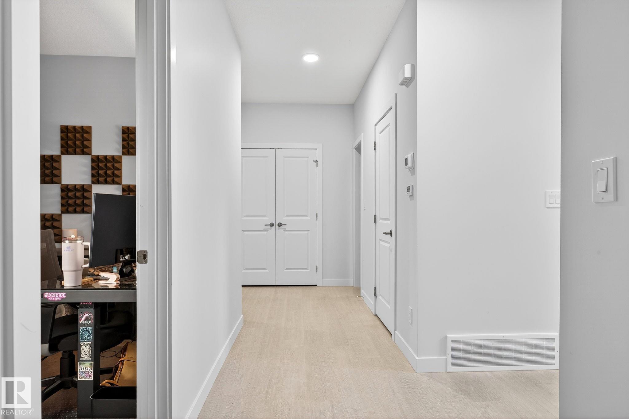 Picture for 1624 ERKER WY NW