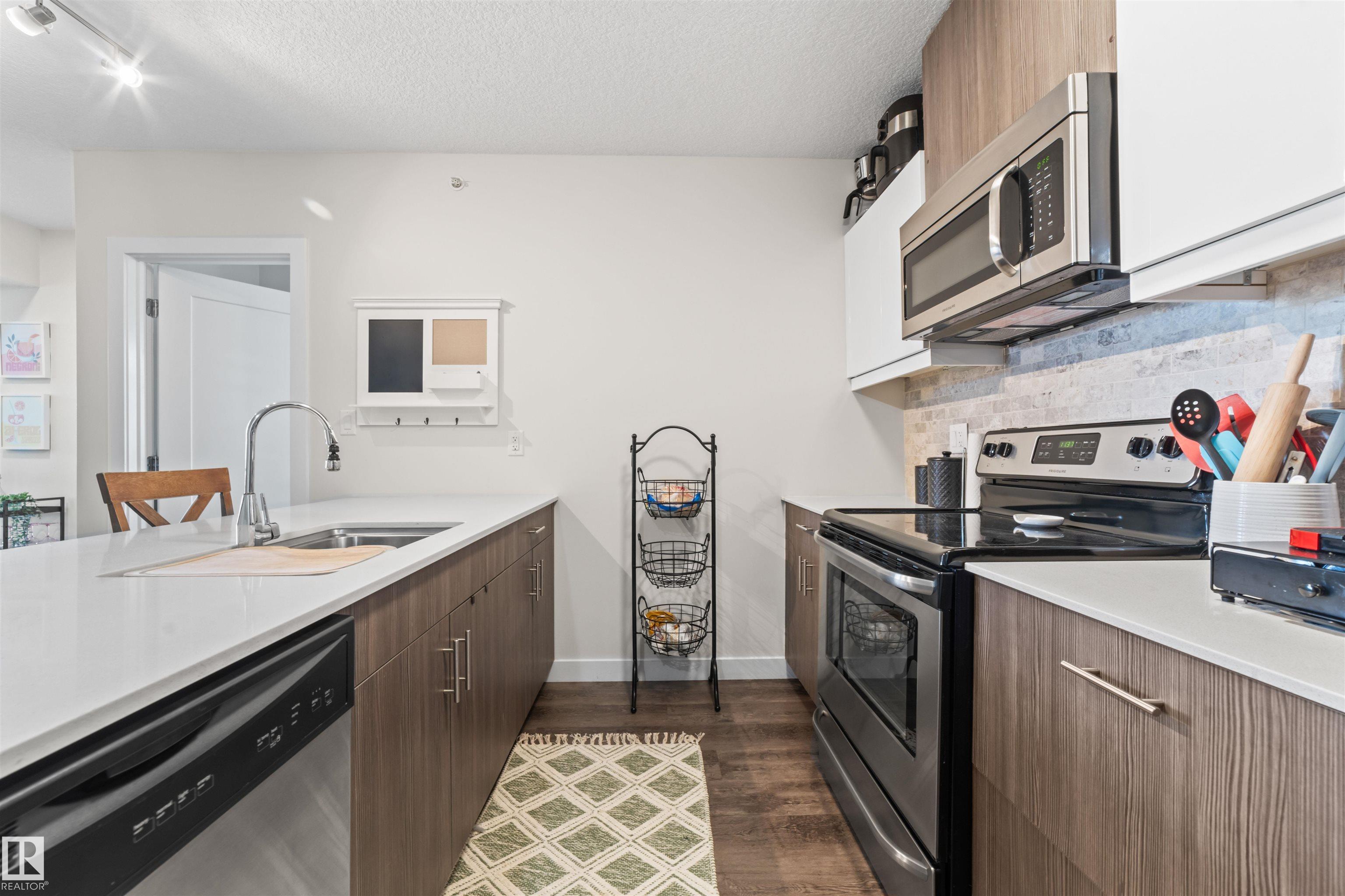 Picture for #402 10227 115 ST NW