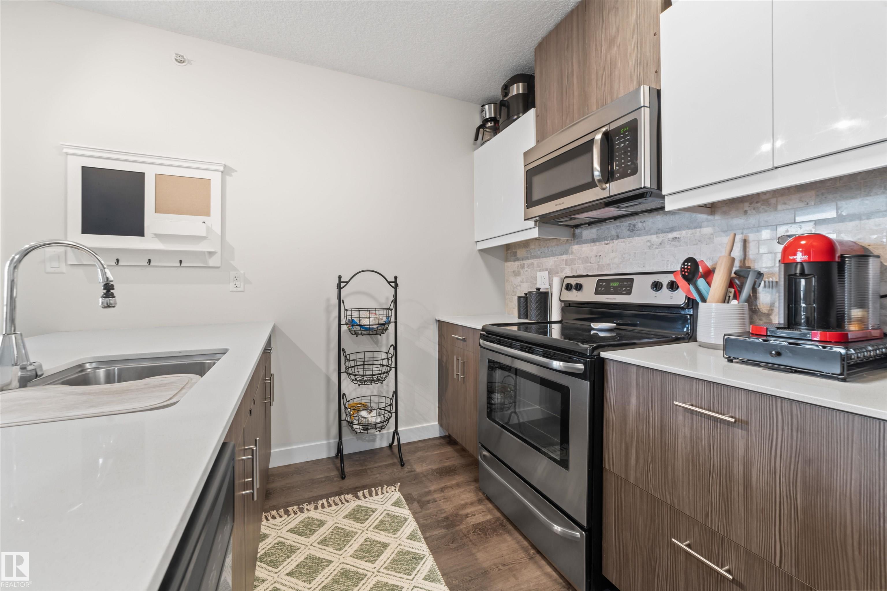 Picture for #402 10227 115 ST NW