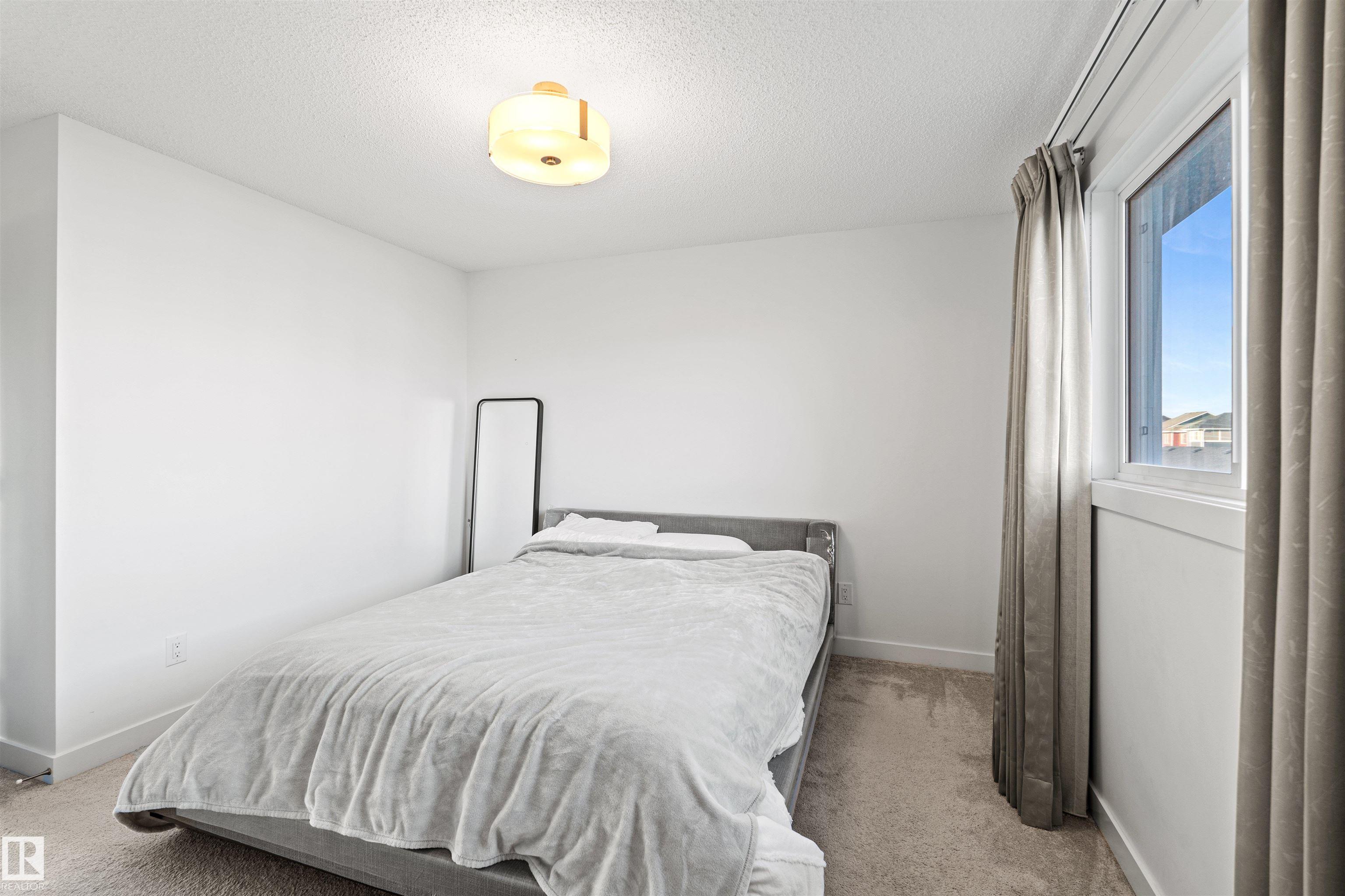 Photo 13 at 16618 31 Avenue SW, Glenridding Ravine, Edmonton