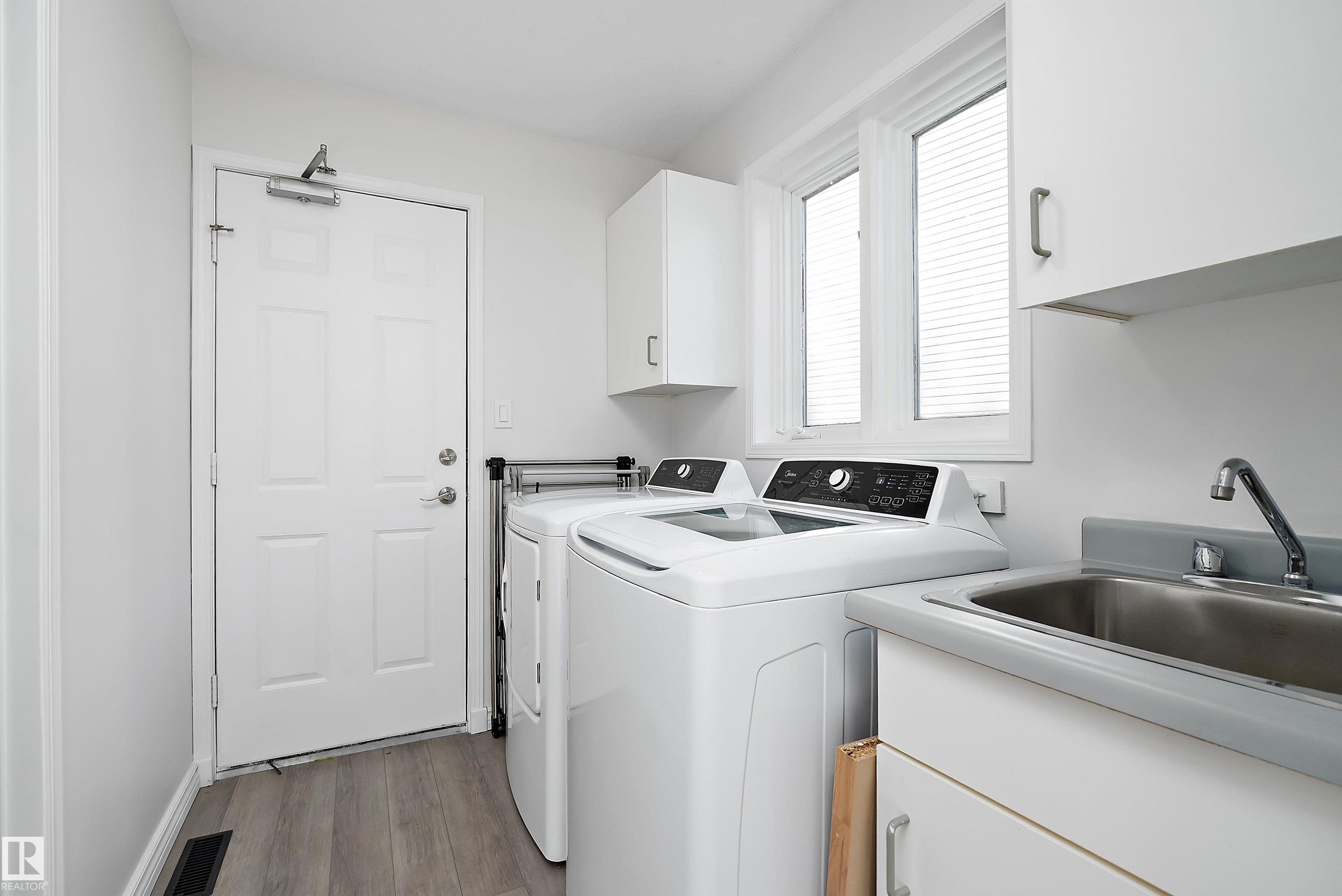 Photo 22 at 735 Wells Point Lane, Woodbridge Farms, Sherwood Park