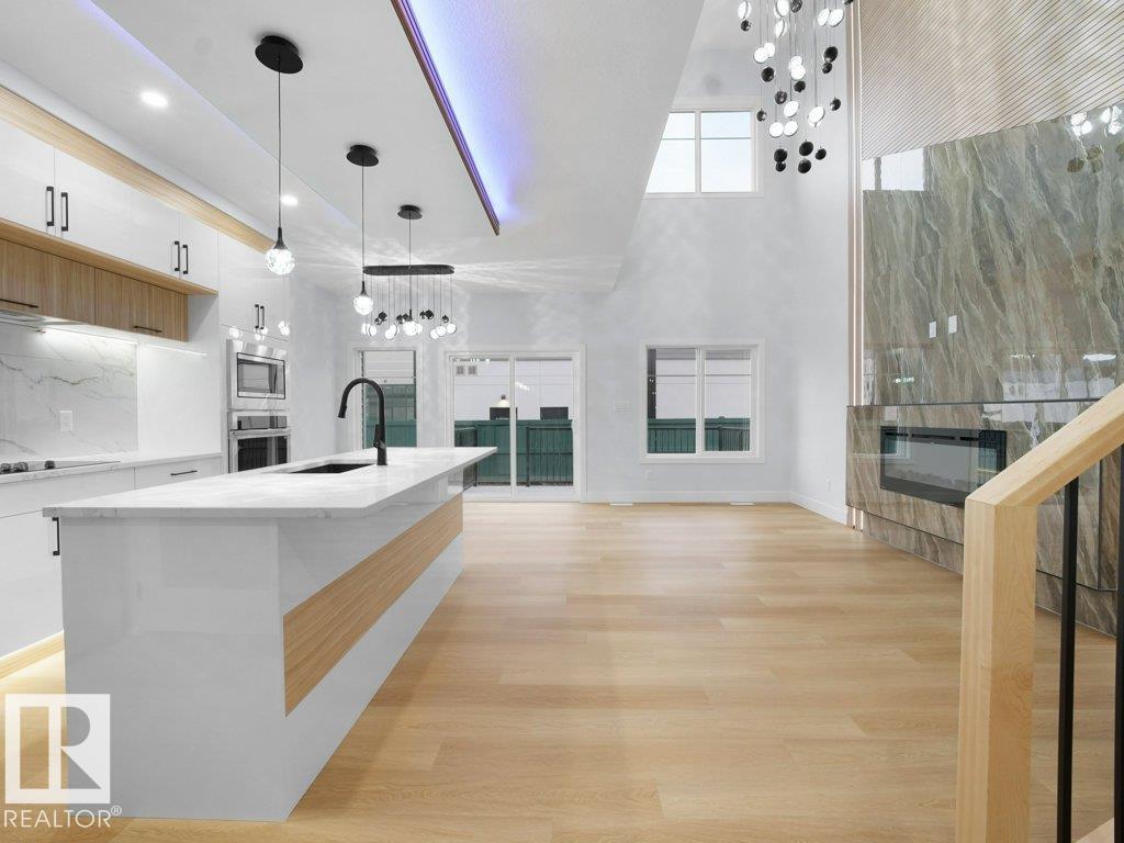 Picture for 15419 20 ST NW