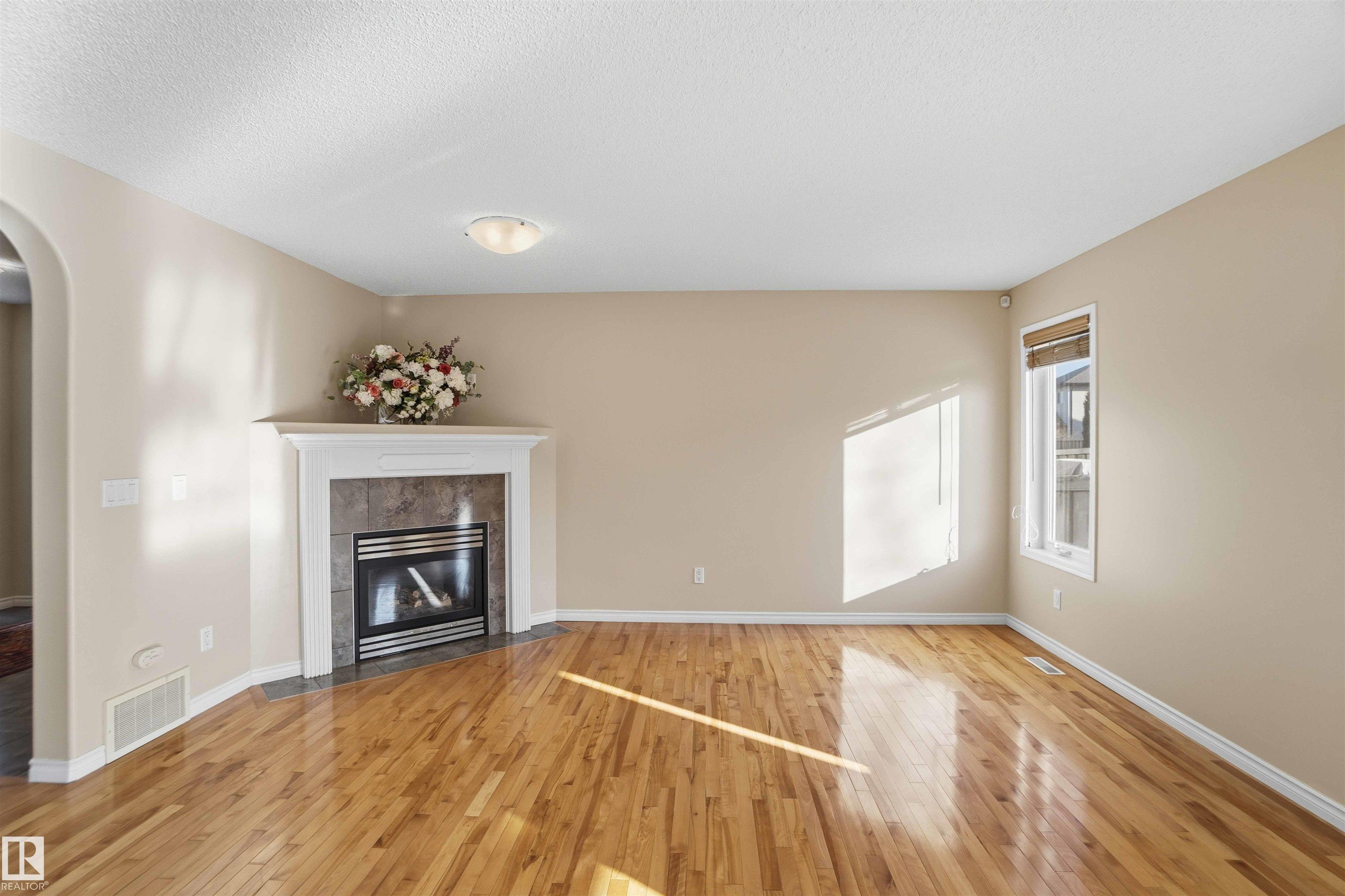 Photo 7 at 1263 Mcallister Way SW, Macewan, Edmonton
