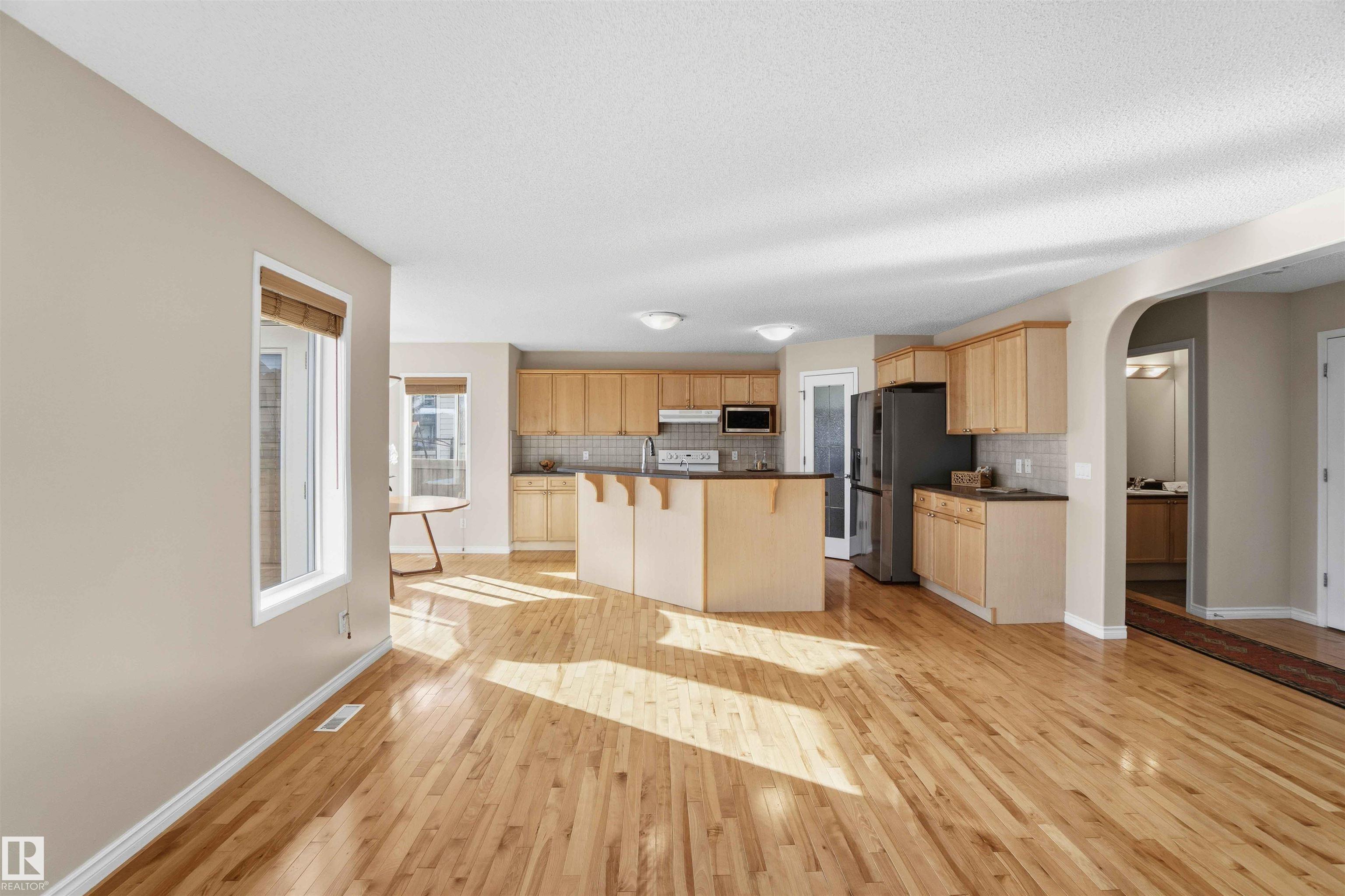 Photo 10 at 1263 Mcallister Way SW, Macewan, Edmonton