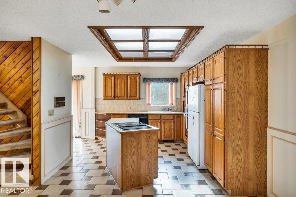 Photo 13 at 8 - 1004 Township Rd 542, Westwood Lane, Rural Sturgeon County