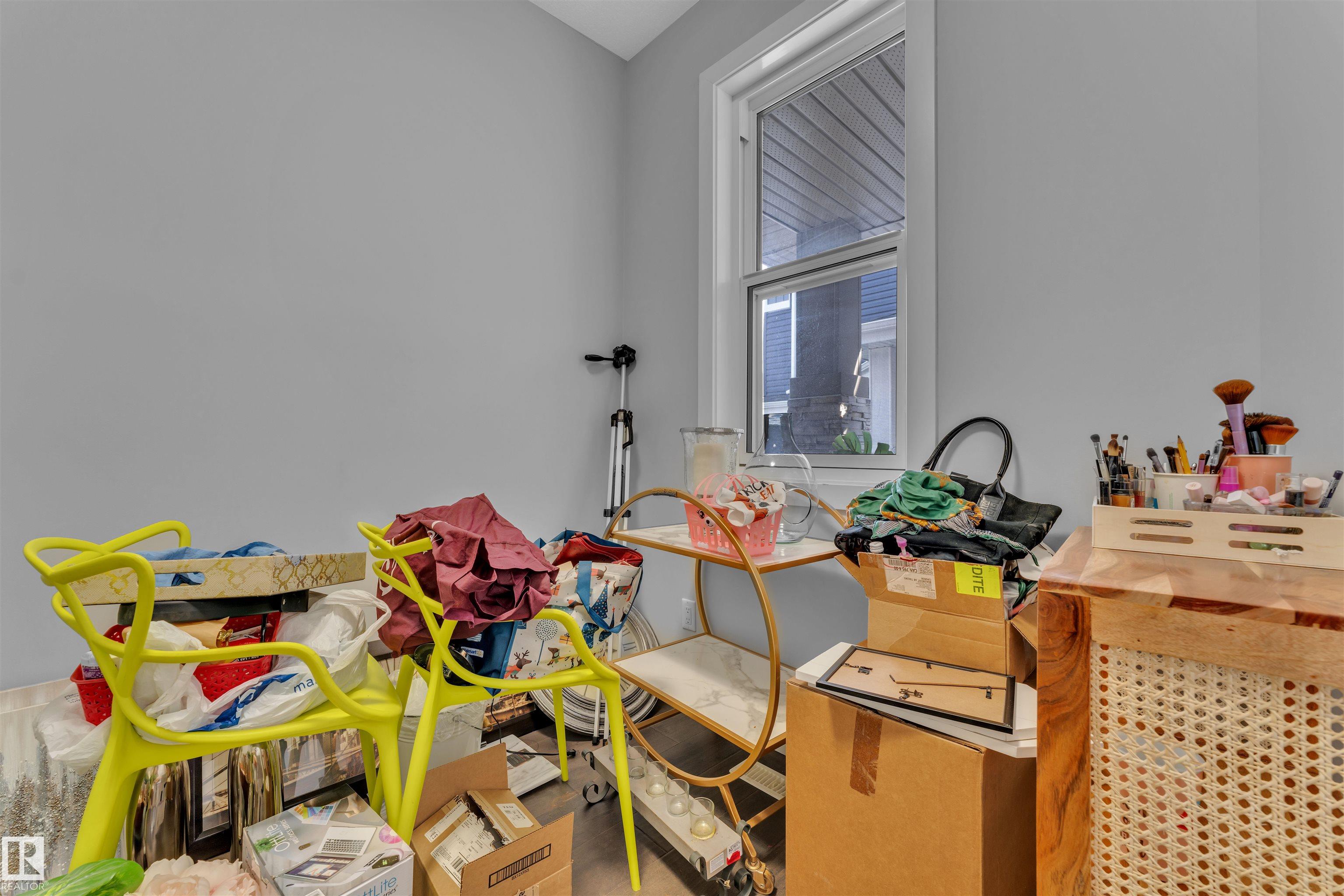 Photo 12 at 3607 46 Avenue, Forest Heights, Beaumont