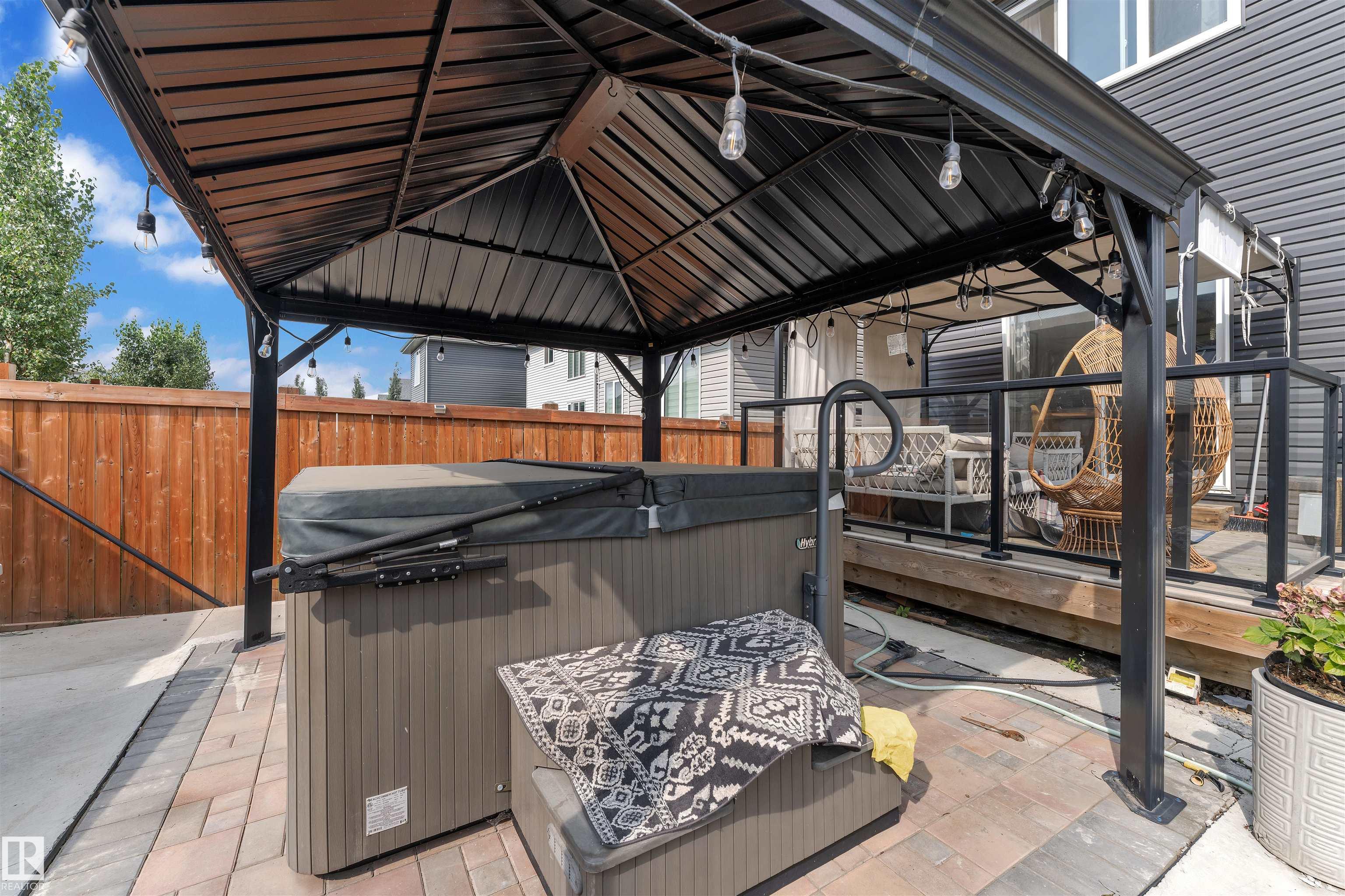 Photo 46 at 3607 46 Avenue, Forest Heights, Beaumont