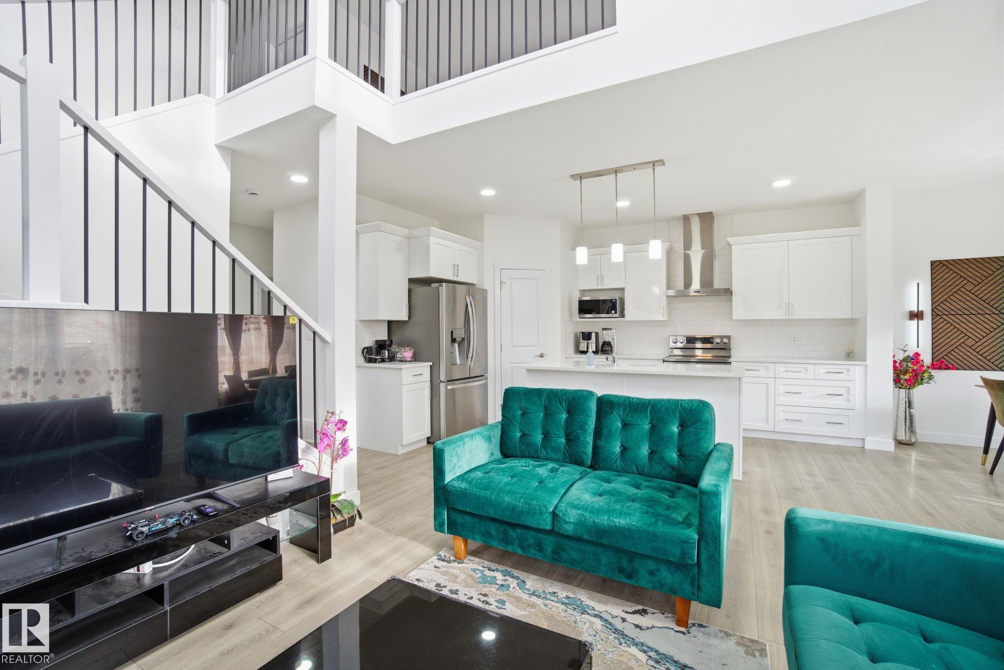 Picture for 22529 99A AV NW