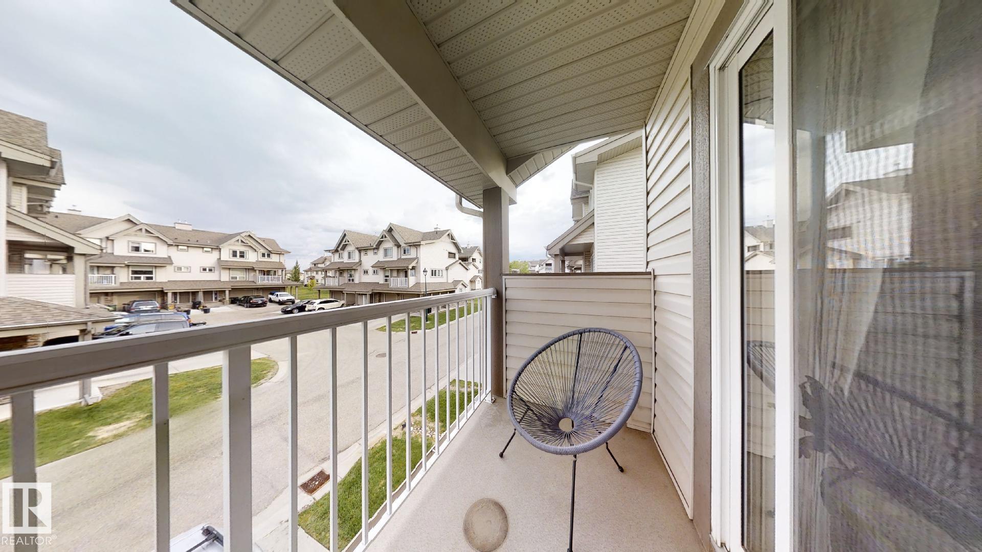 Photo 11 at 18 - 12050 17 Avenue SW, Rutherford, Edmonton