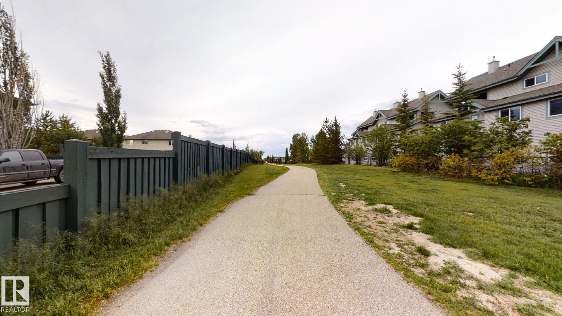 Photo 9 at 18 - 12050 17 Avenue SW, Rutherford, Edmonton