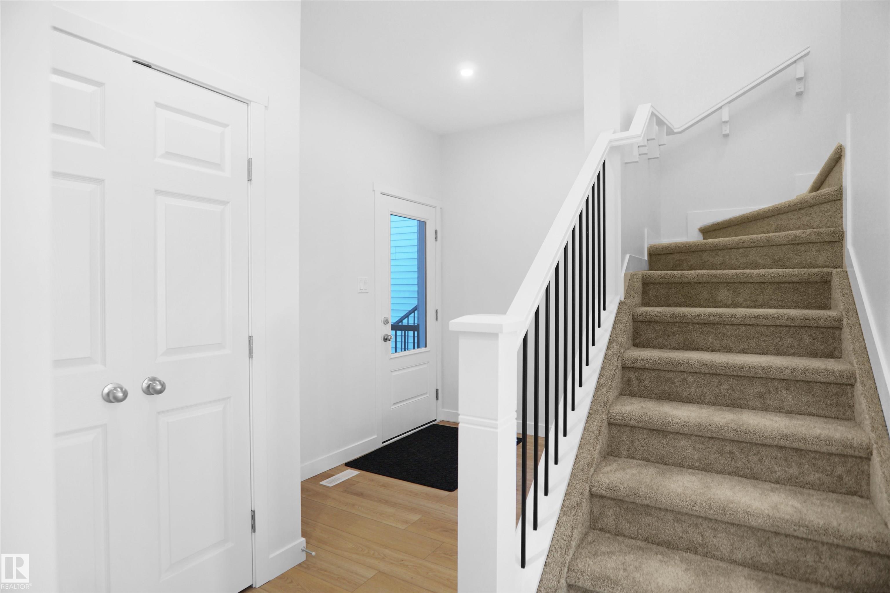 Picture for 20904 16 AV NW