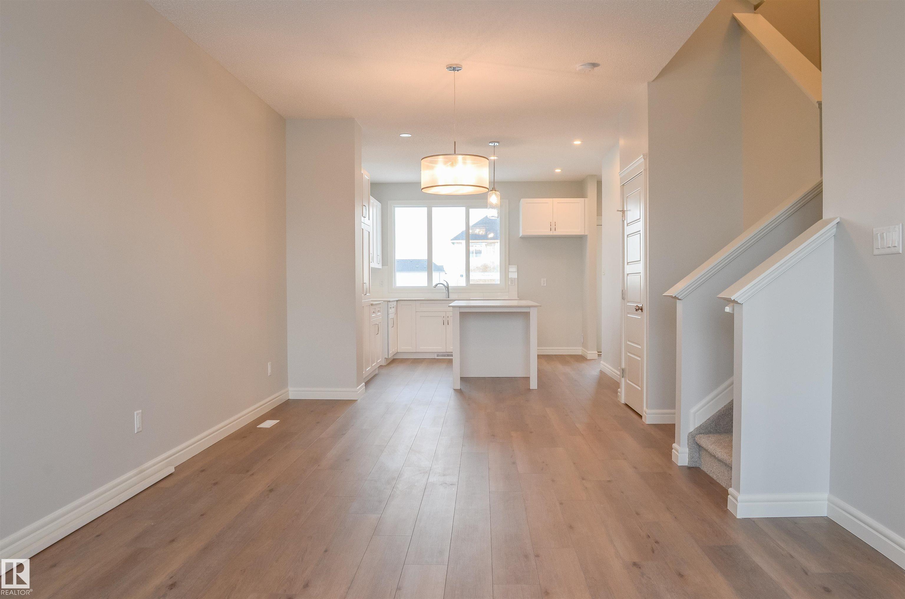 Picture for 18832 28 AV NW