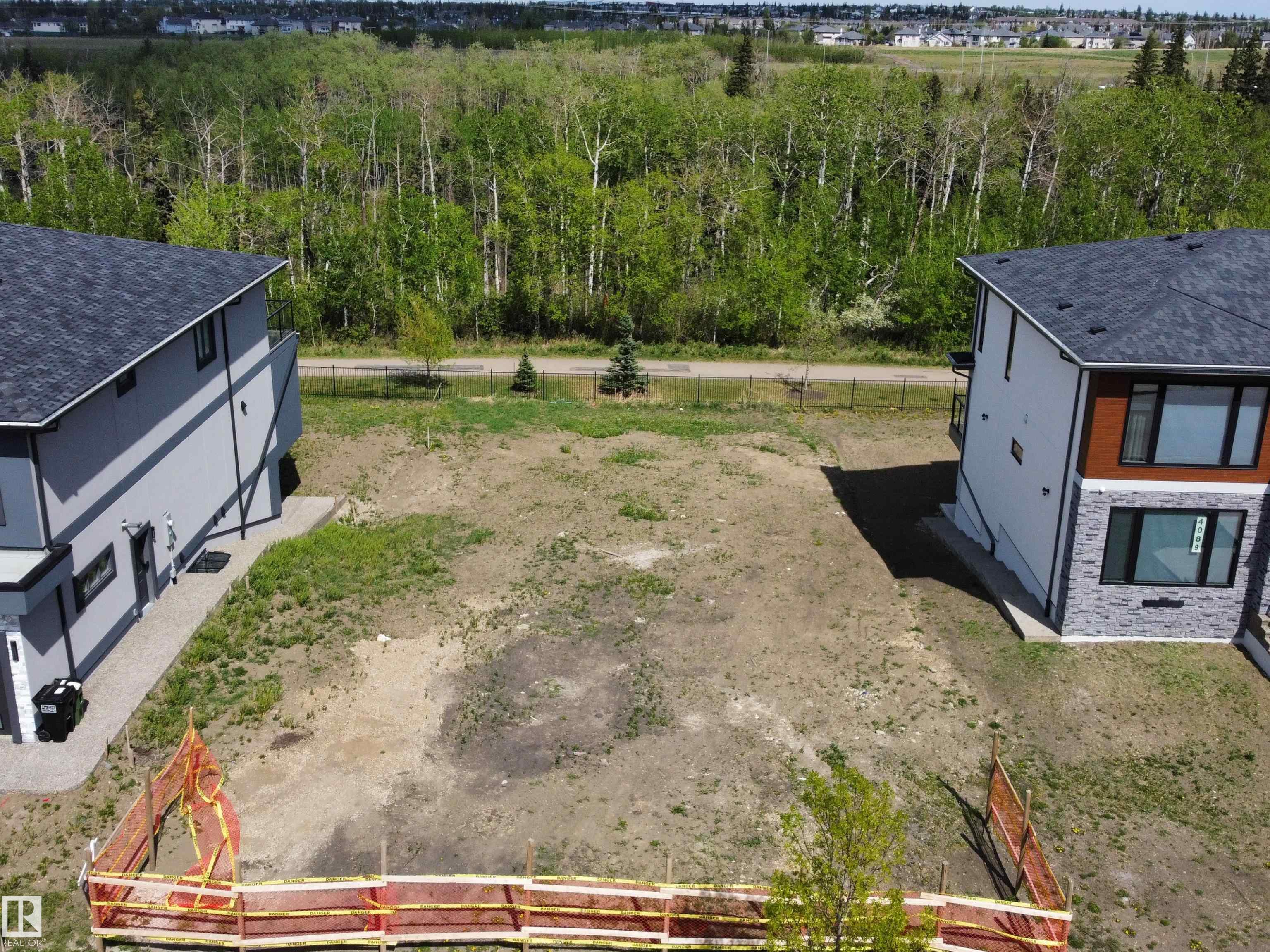 Picture for 4091 WHISPERING RIVER DR NW