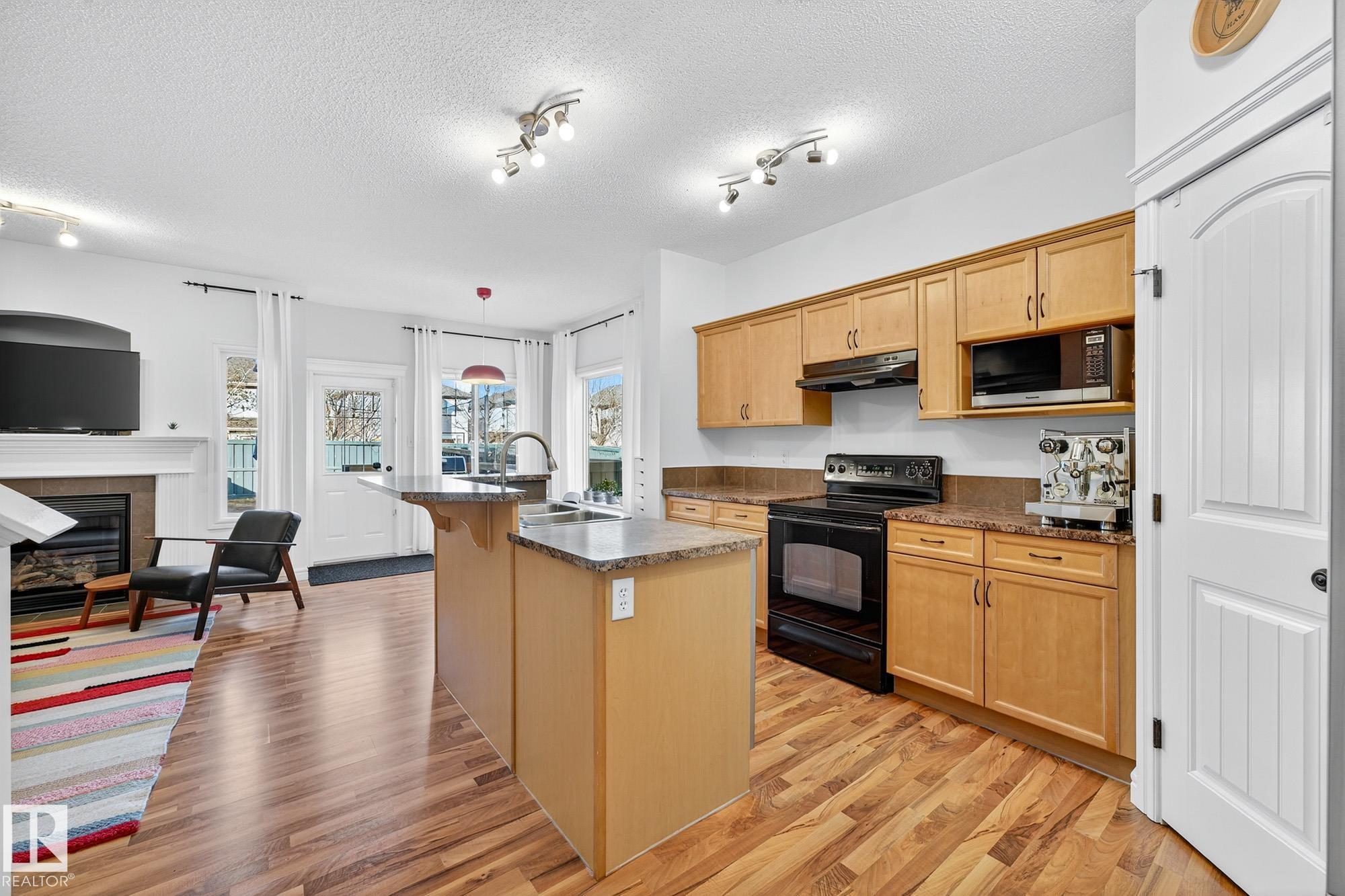 Photo 4 at 1954 119a Street SW, Rutherford, Edmonton