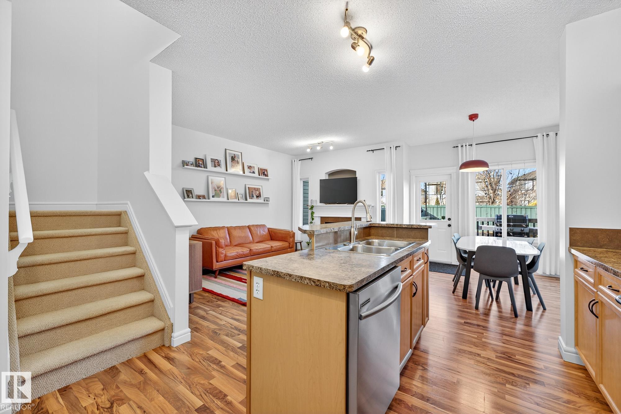 Photo 5 at 1954 119a Street SW, Rutherford, Edmonton