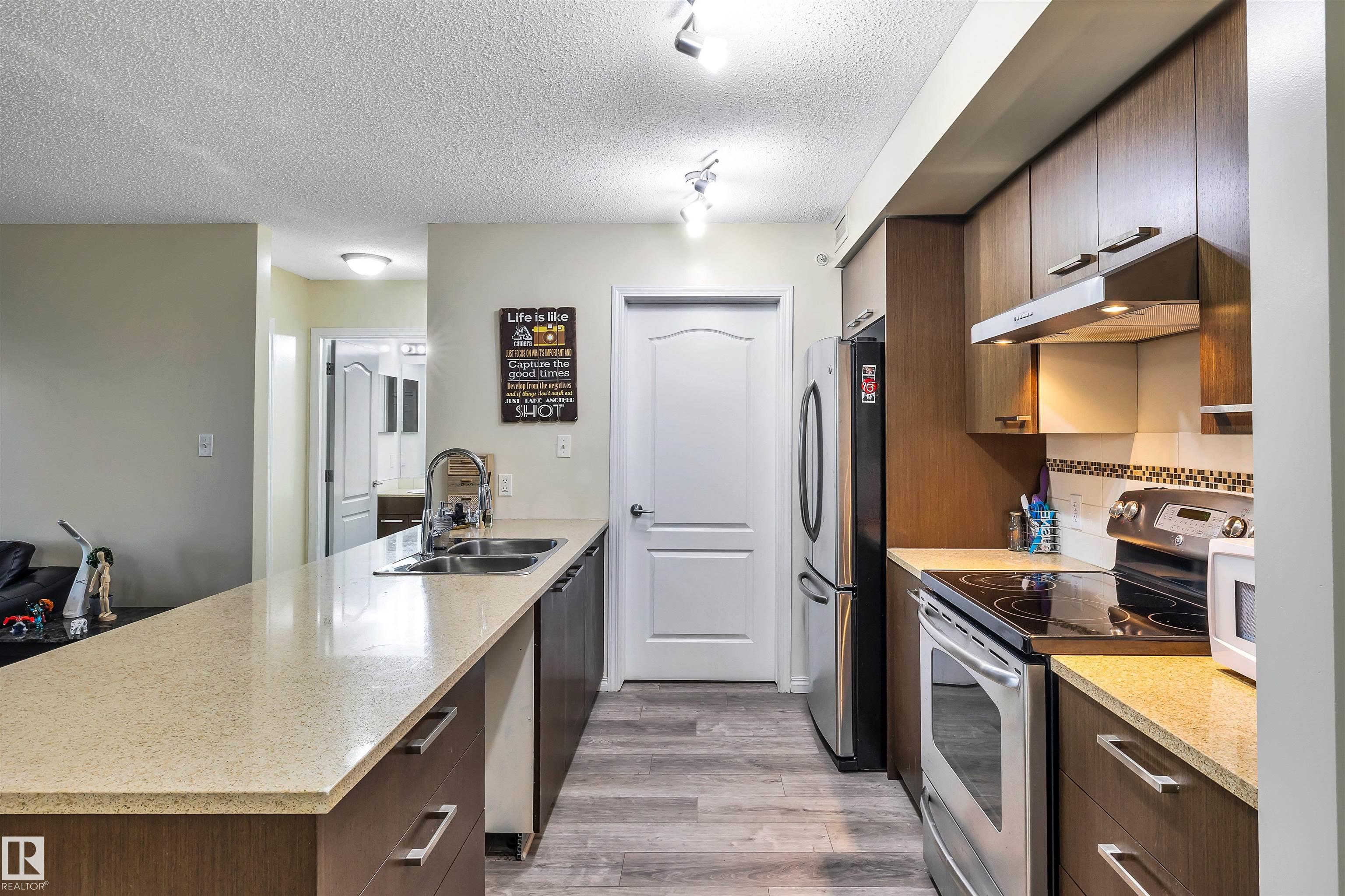 Photo 8 at 2405 - 7343 South Terwillegar Drive NW, South Terwillegar, Edmonton