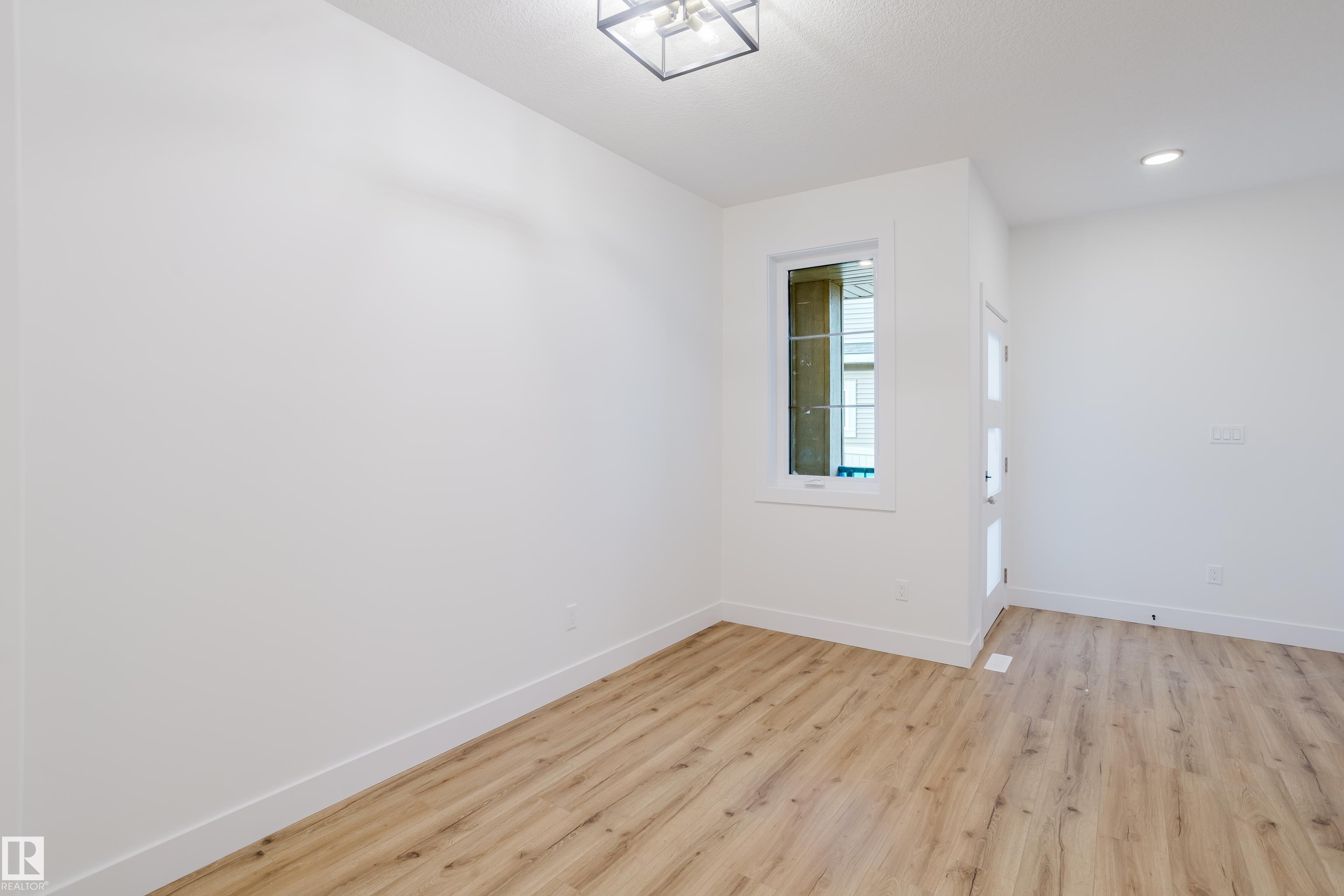 Picture for 713 ELDERBERRY CL NW