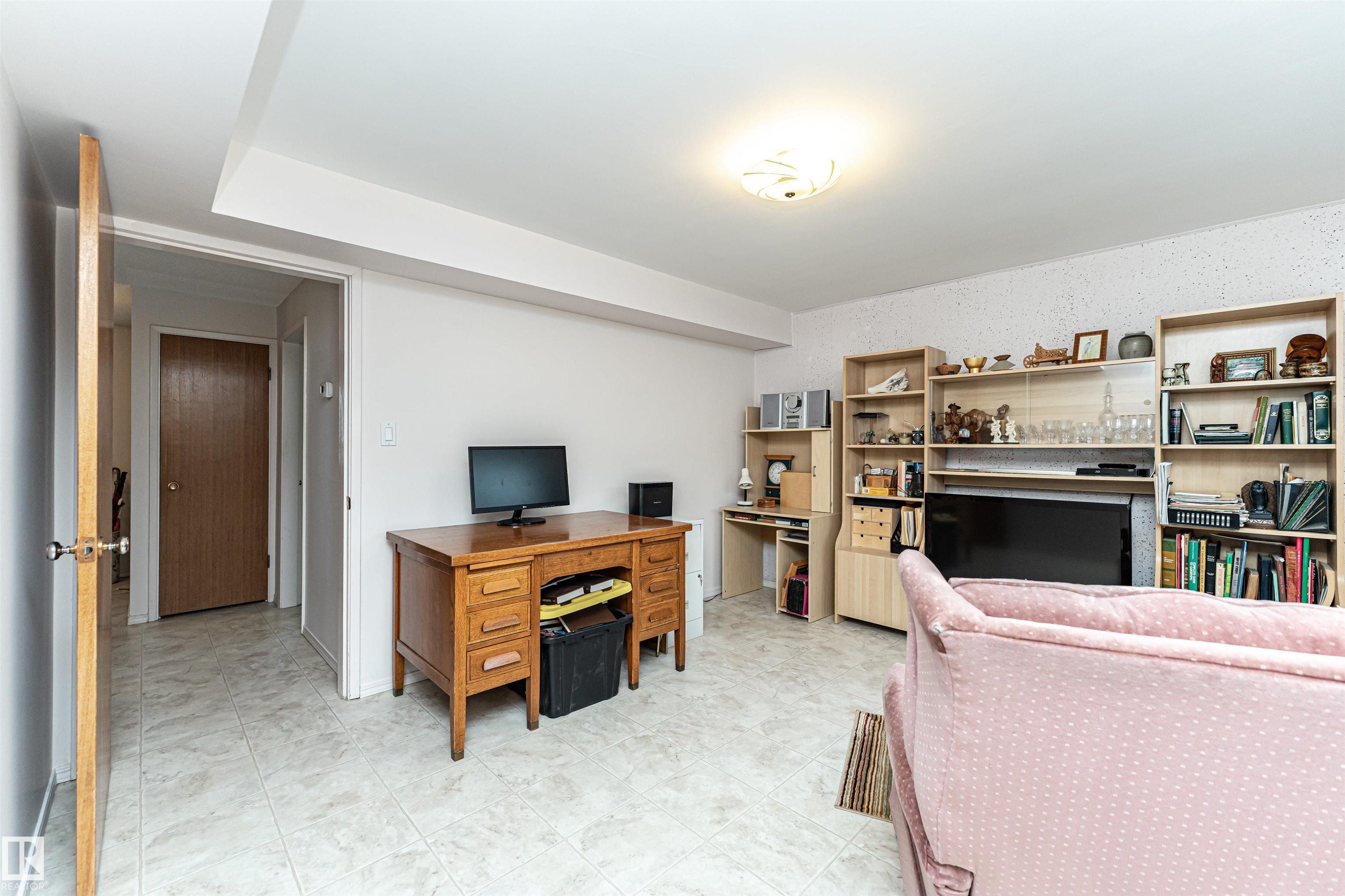 Photo 22 at 8204 163 Street NW, Elmwood, Edmonton