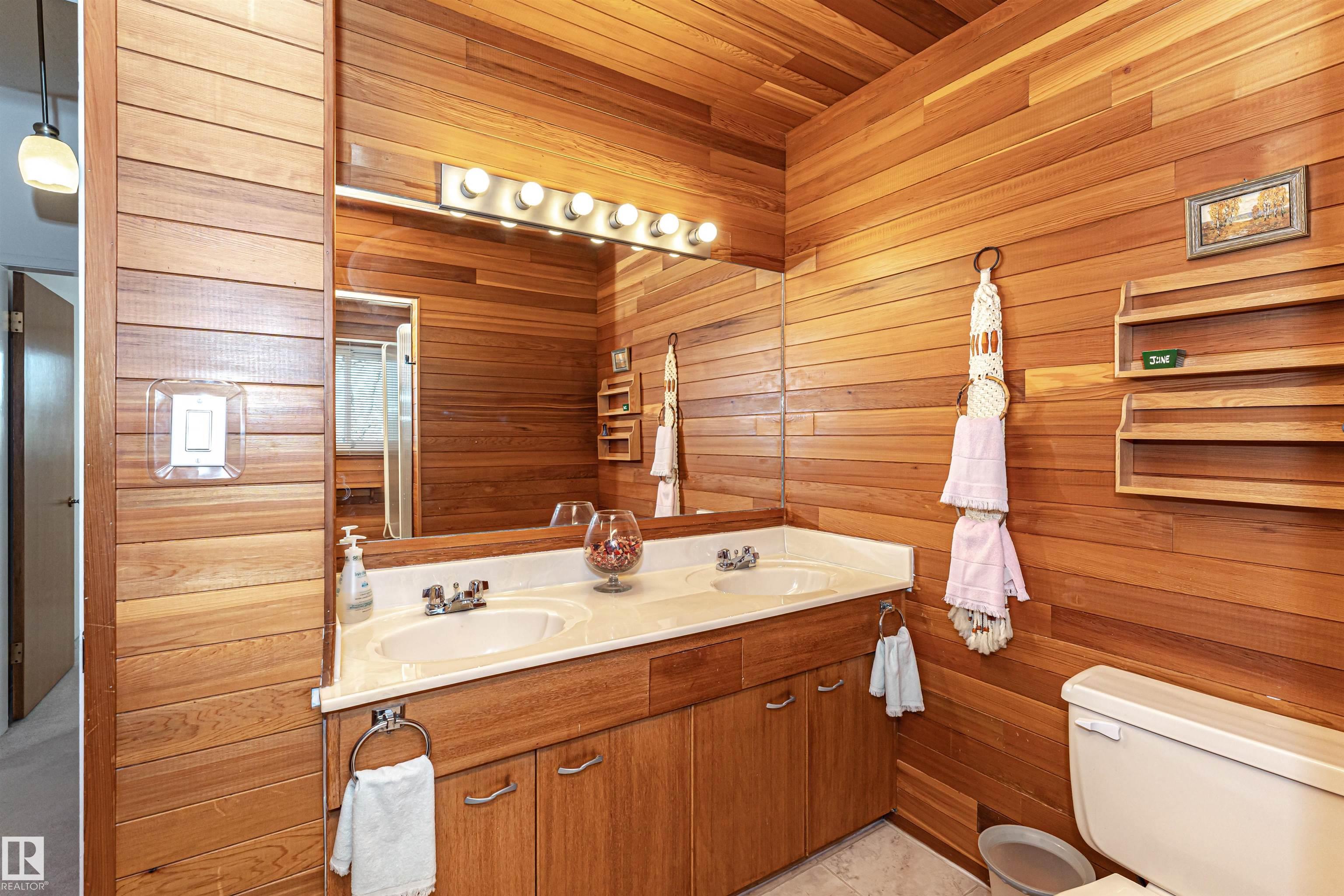 Photo 33 at 8204 163 Street NW, Elmwood, Edmonton