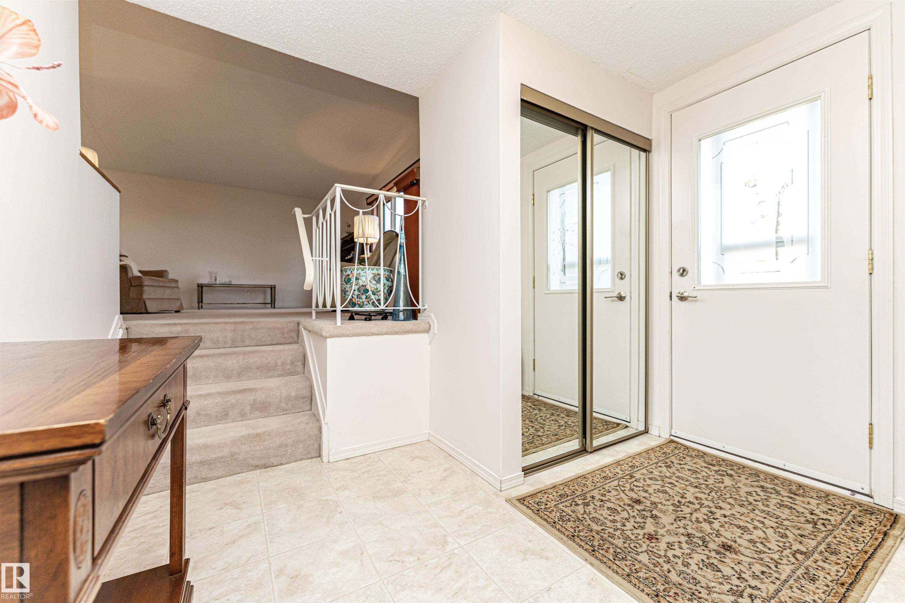 Photo 6 at 8204 163 Street NW, Elmwood, Edmonton