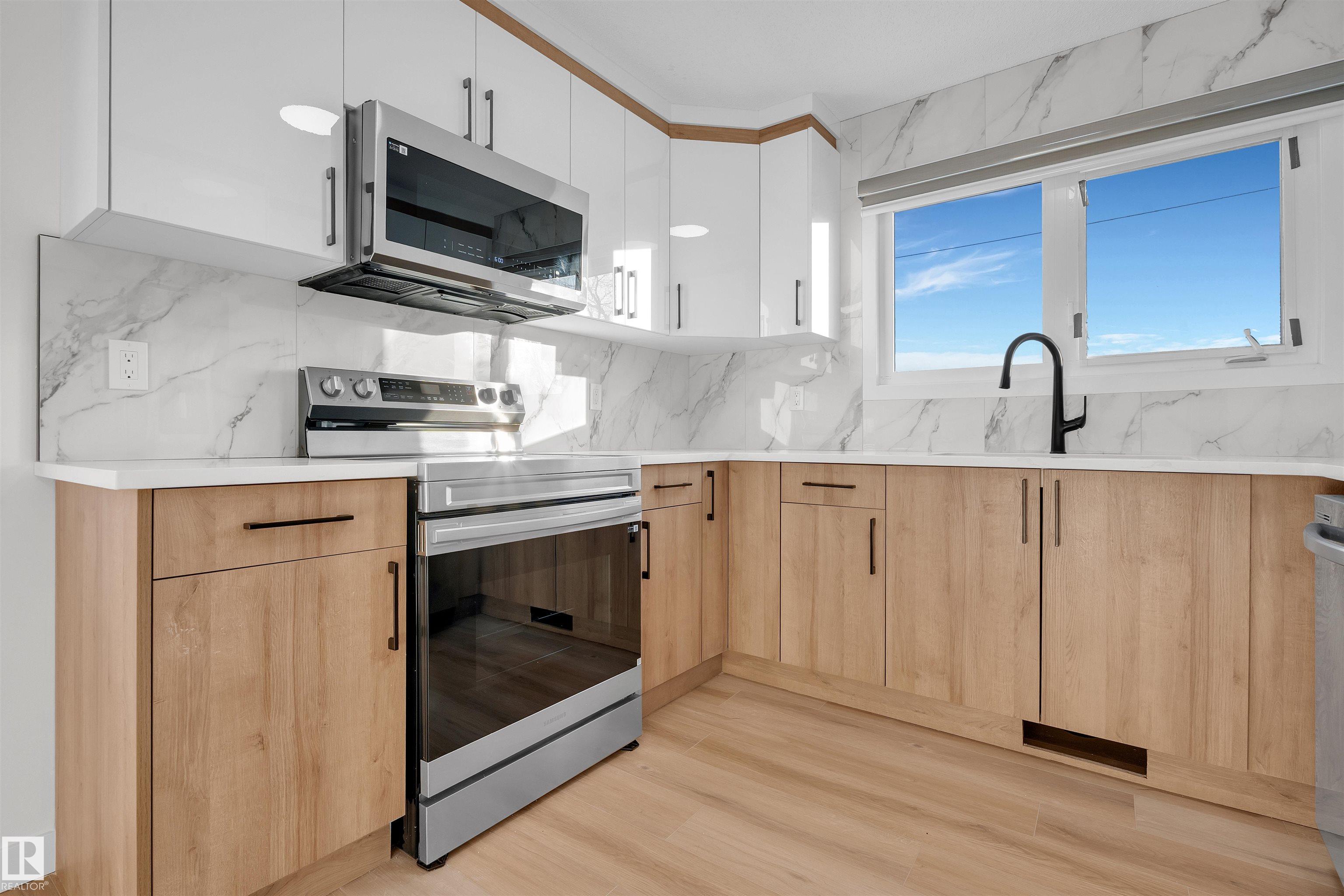 Photo 11 at 1912 151 Avenue NW, Fraser, Edmonton