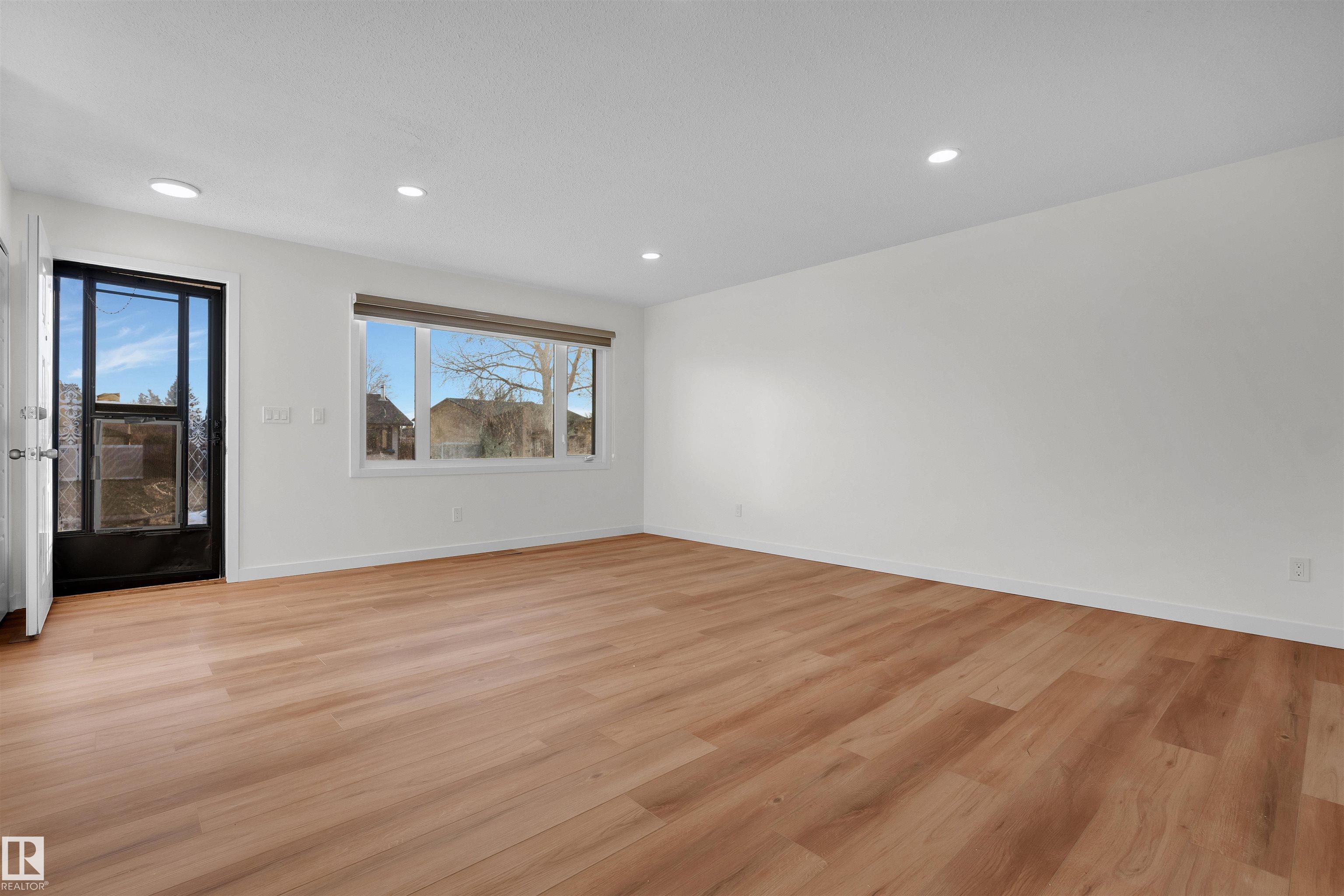 Photo 9 at 1912 151 Avenue NW, Fraser, Edmonton