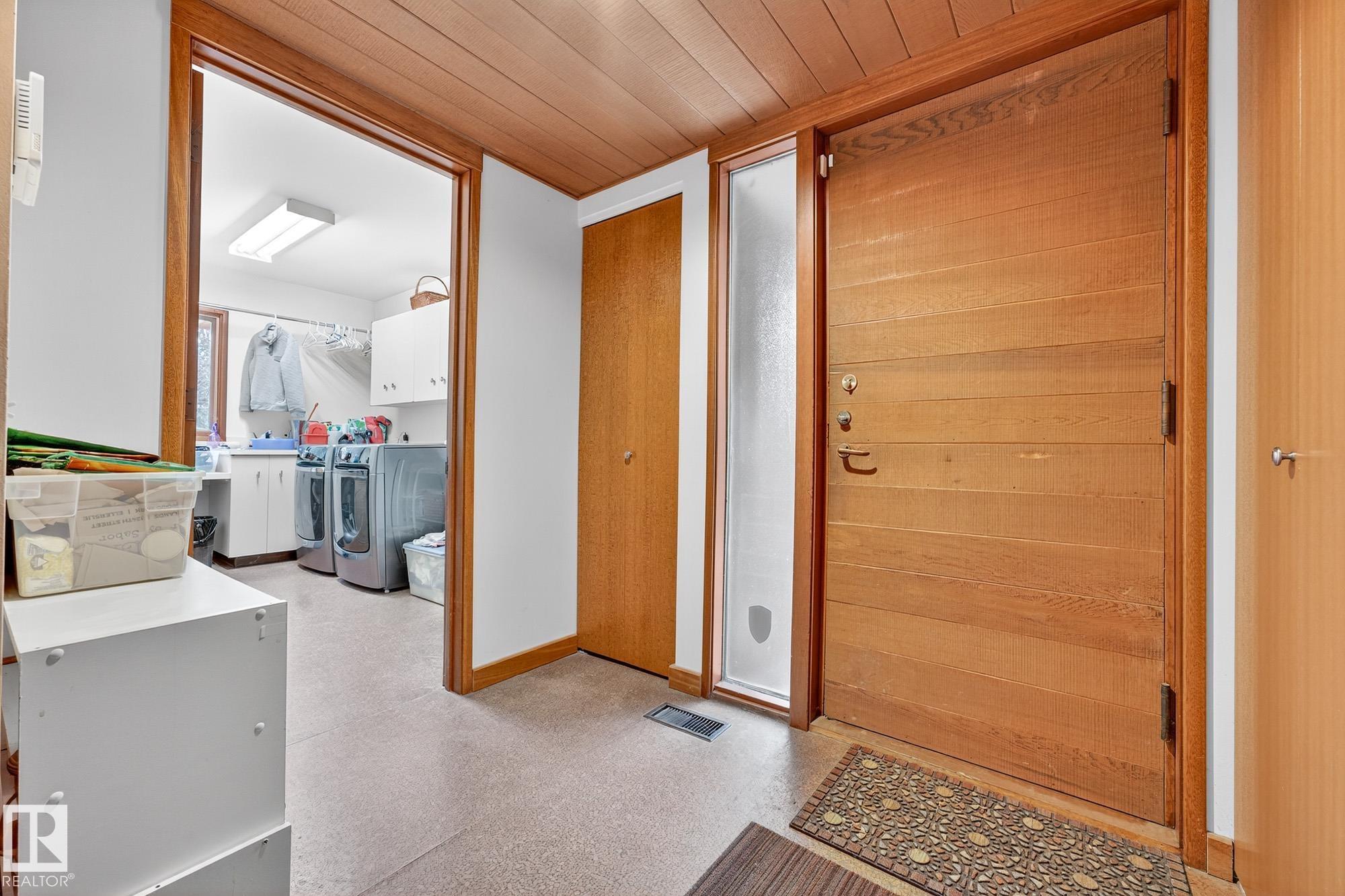 Photo 21 at 171 Brander Drive NW, Brander Gardens, Edmonton