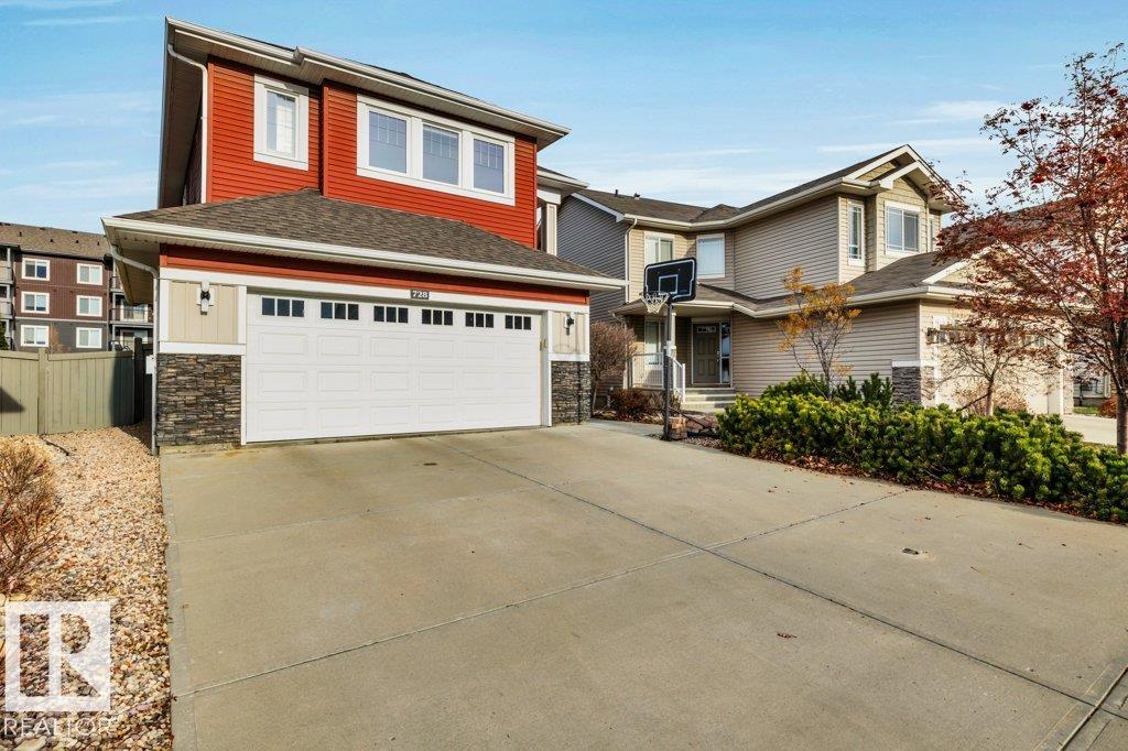 Picture for 728 43 AV NW