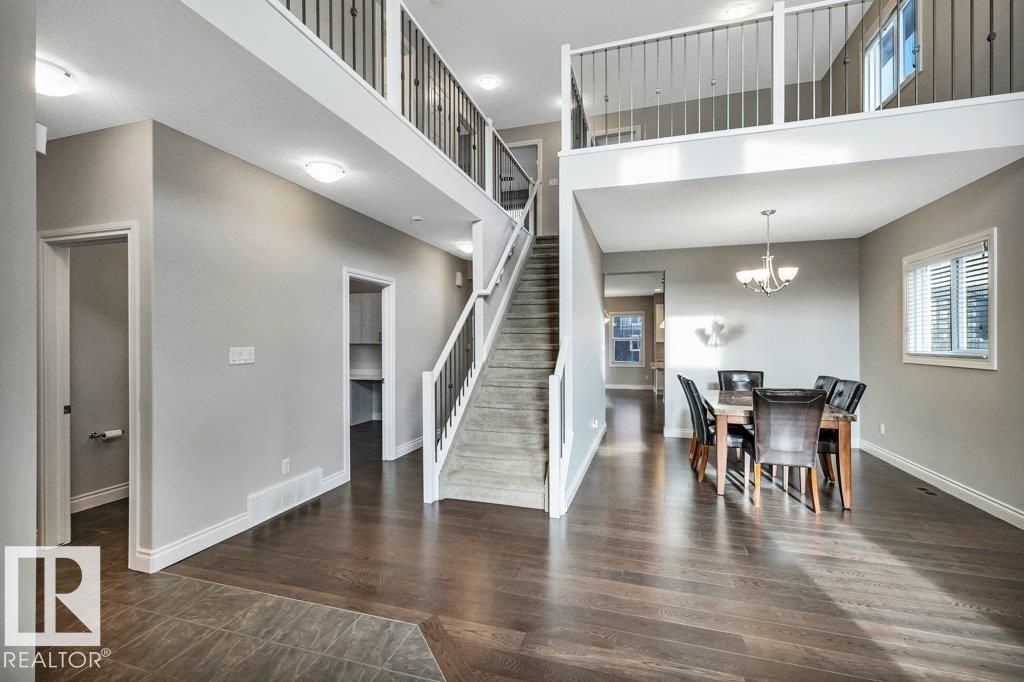 Picture for 728 43 AV NW