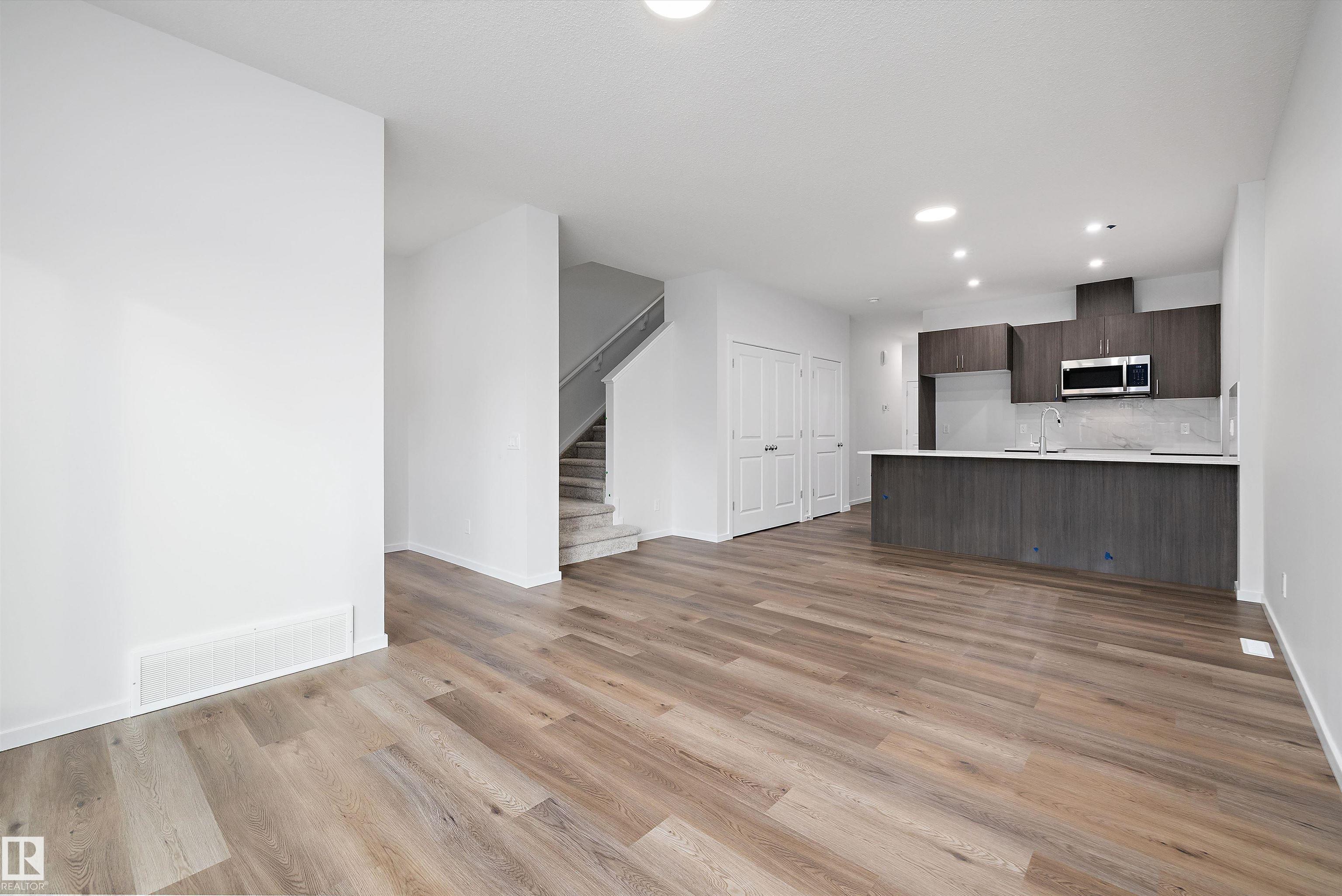 Picture for 9107 Elves Loop NW