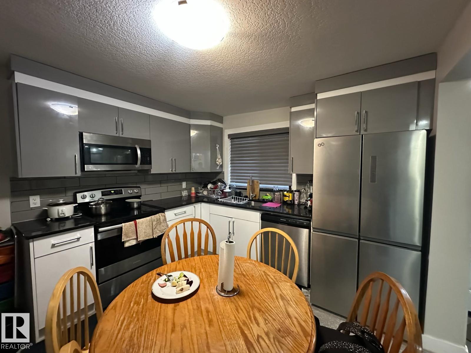 Picture for 9130 83 AV NW