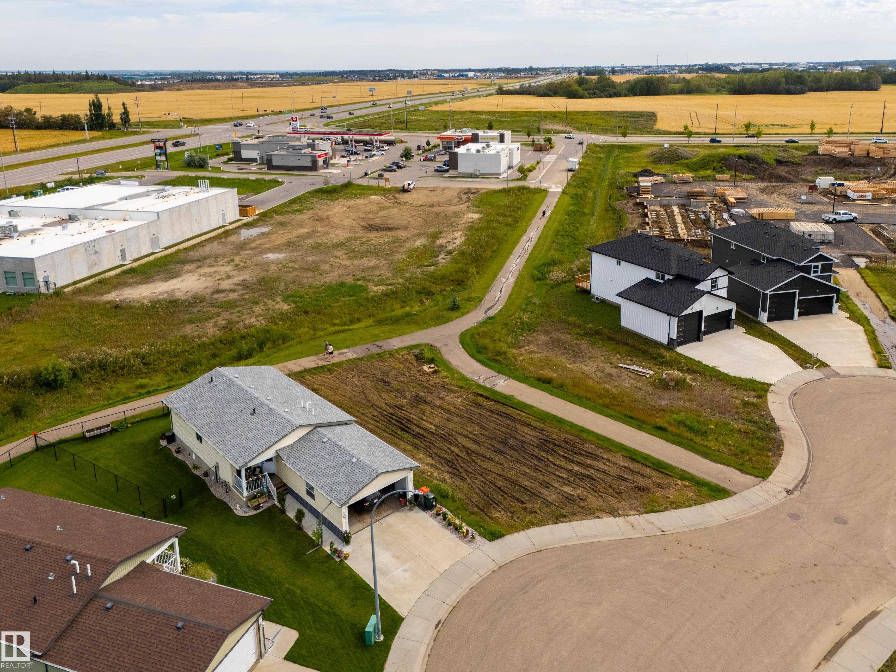 Photo 6 at 30 Sun Meadows Close, Sun Meadows, Stony Plain