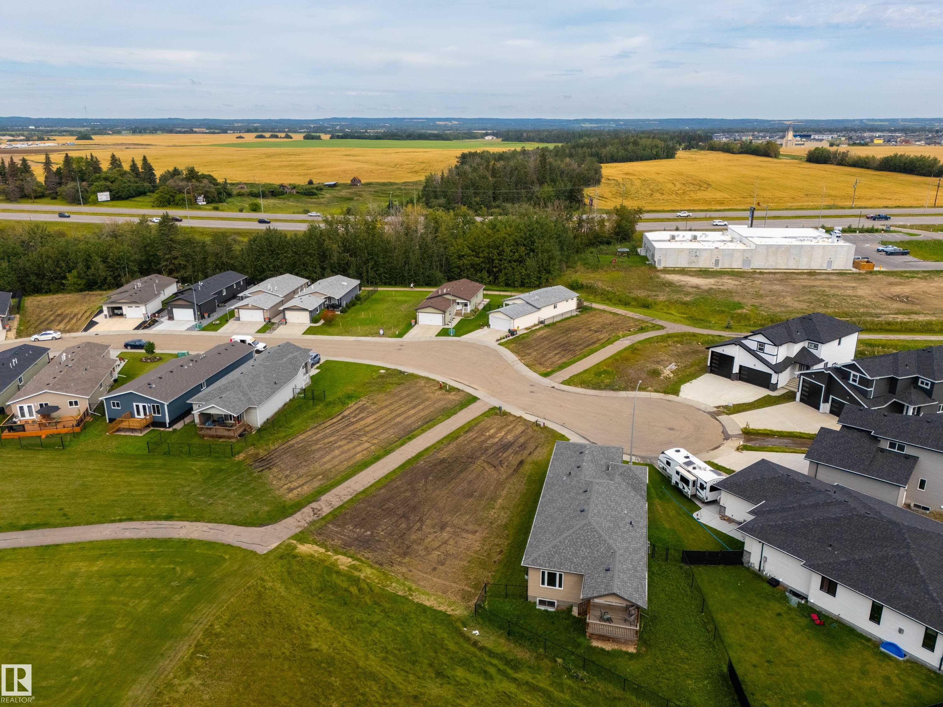 Photo 9 at 39 Sun Meadows Close, Sun Meadows, Stony Plain