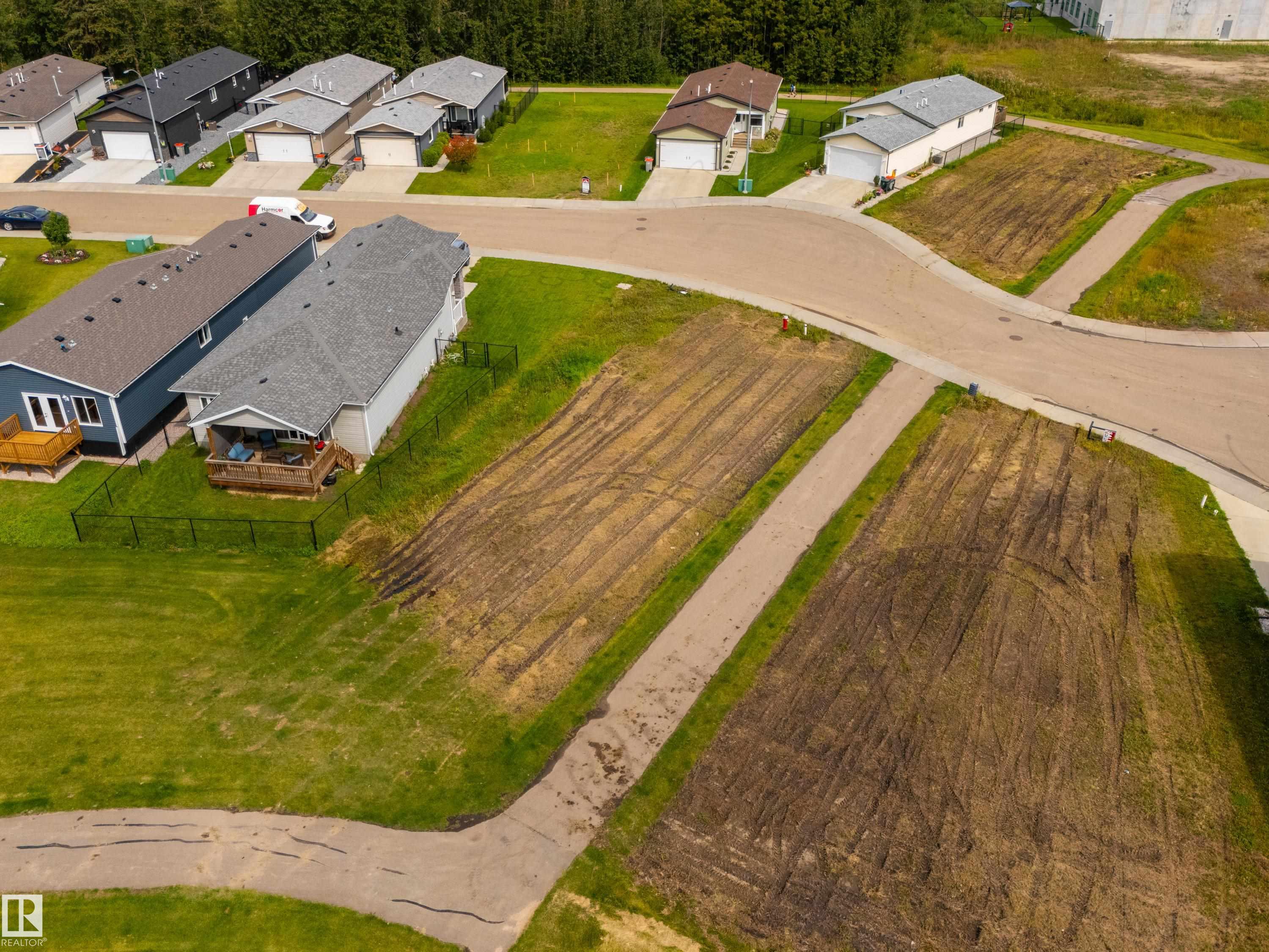 Photo 5 at 41 Sun Meadows Close, Sun Meadows, Stony Plain
