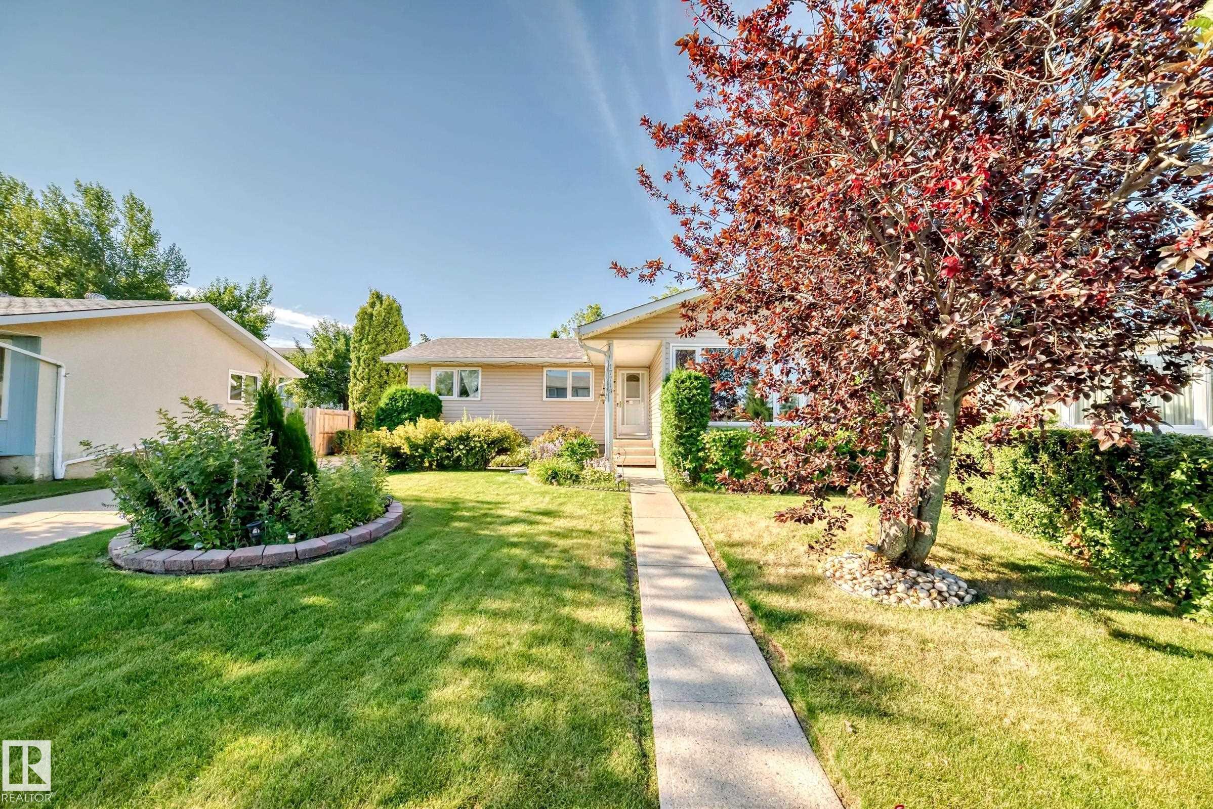 Picture for 17719 84 AV NW