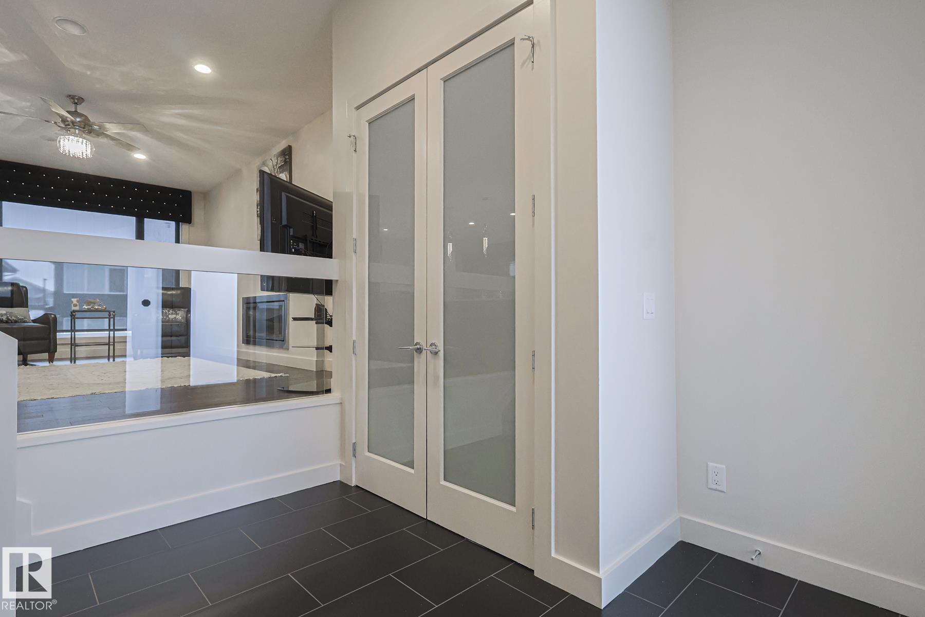 Picture for 1116 HAINSTOCK GREEN GR SW