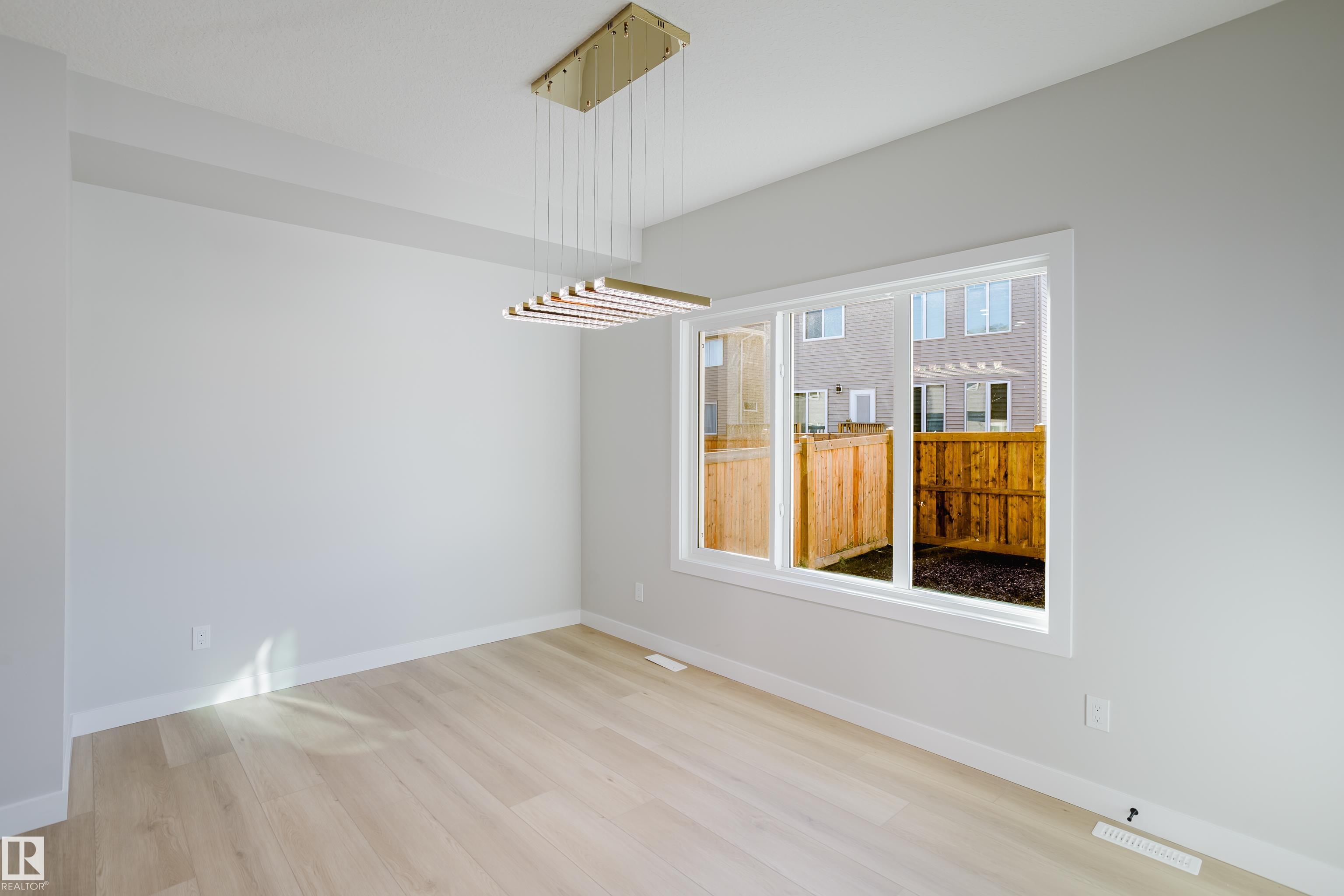 Photo 14 at 15108 14 Street NW, Fraser, Edmonton