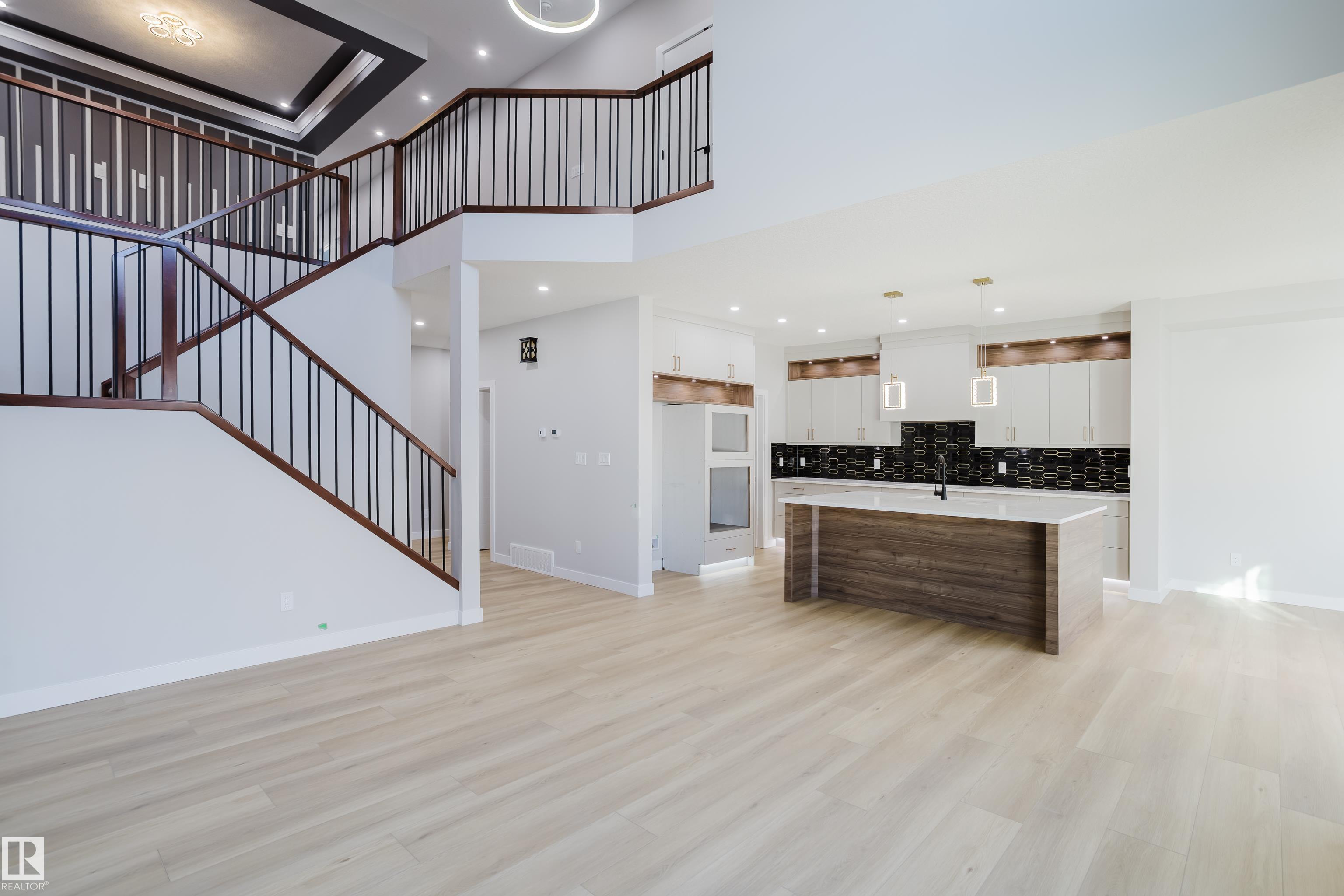 Photo 28 at 15108 14 Street NW, Fraser, Edmonton