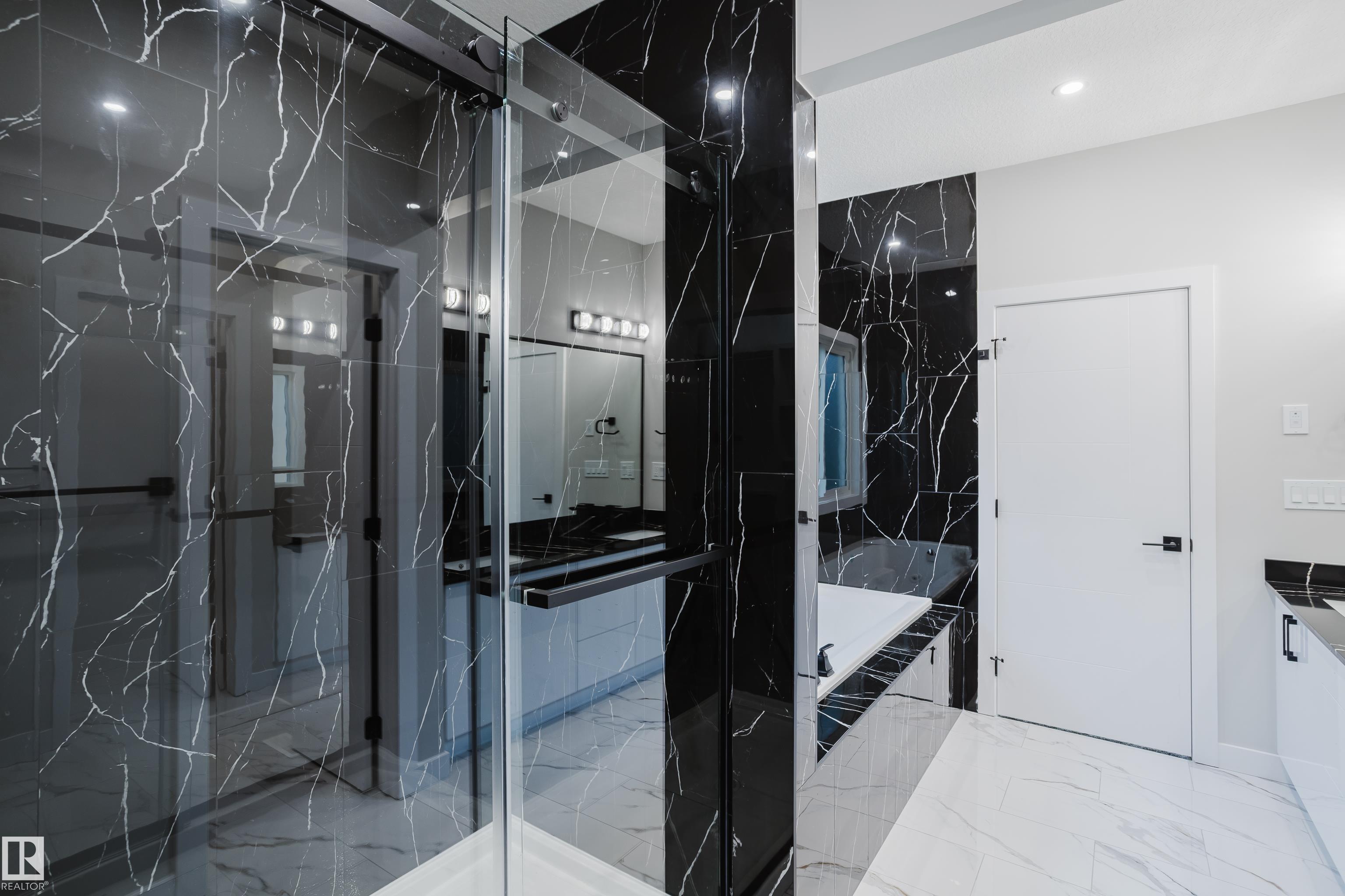 Photo 38 at 15108 14 Street NW, Fraser, Edmonton