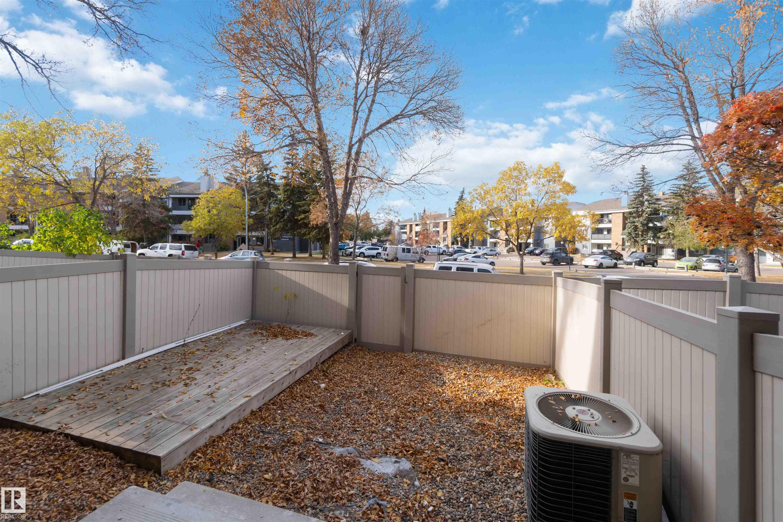 Photo 51 at 1281 Hooke Road NW, Overlanders, Edmonton