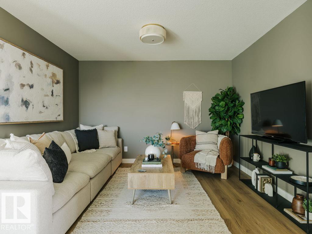 Picture for 8961 ELVES LO NW