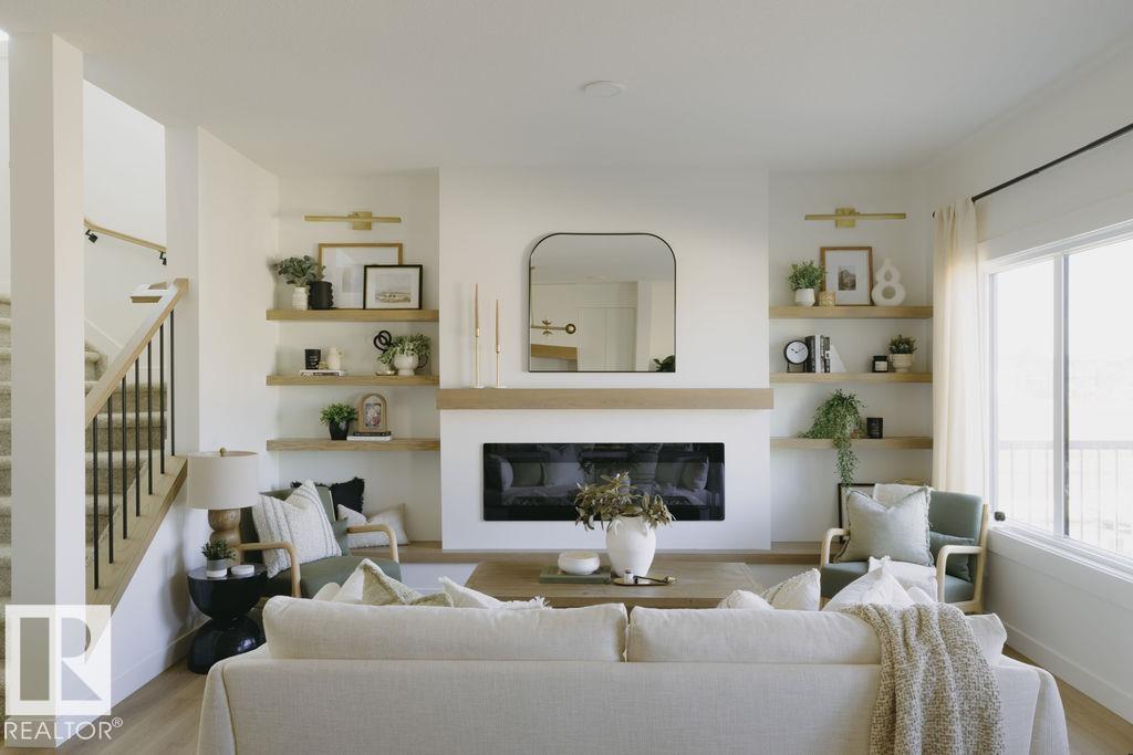 Picture for 8961 ELVES LO NW