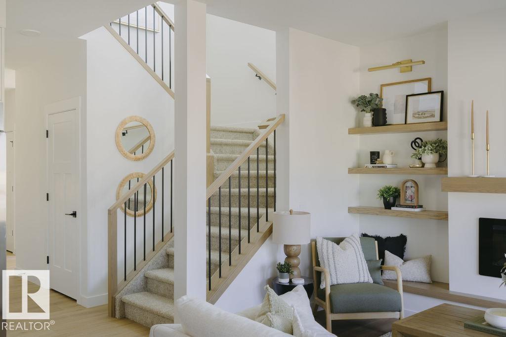 Picture for 8961 ELVES LO NW