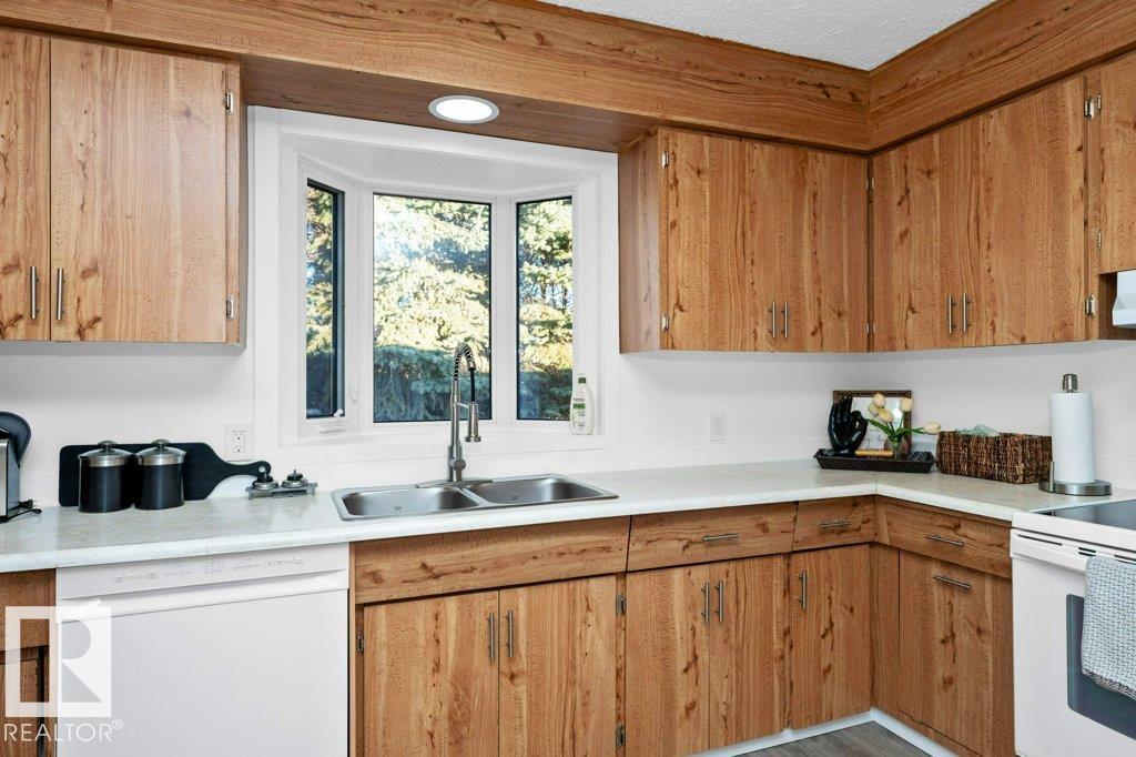 Photo 14 at 5100 53 Avenue, Old Town, Stony Plain