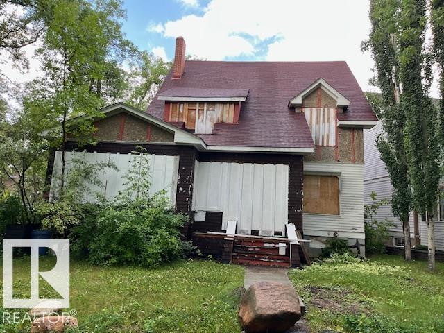 Photo 3 at 10312 Villa Avenue NW, Westmount, Edmonton